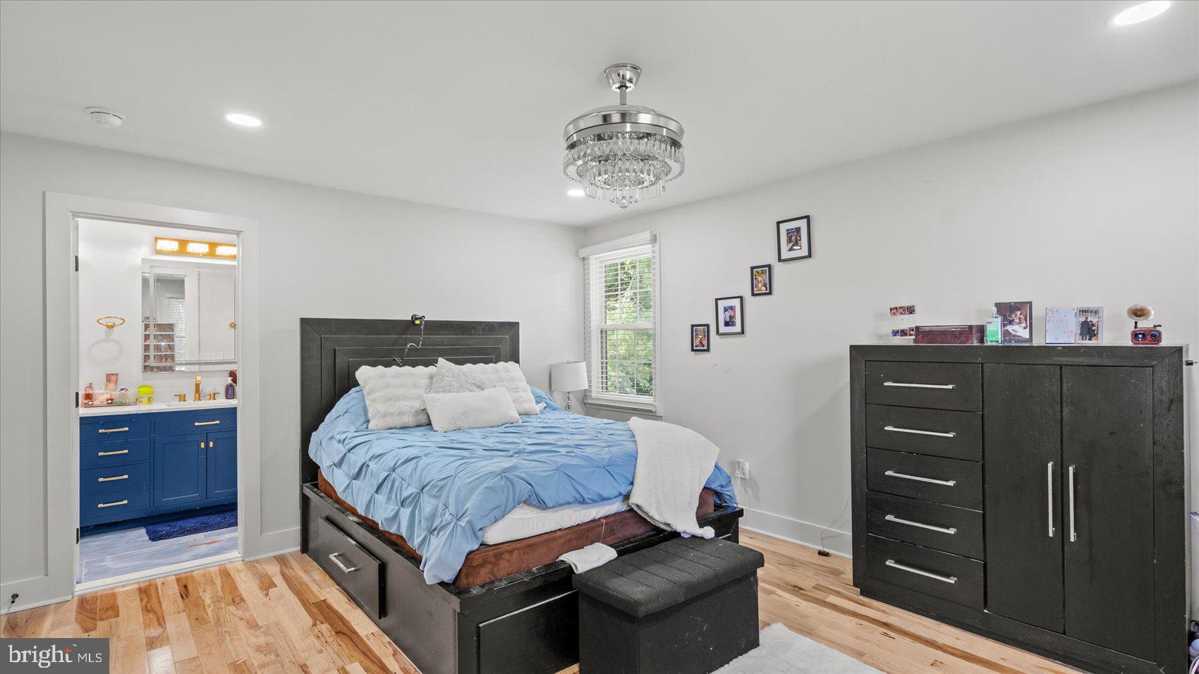 MONROVIA - Residential