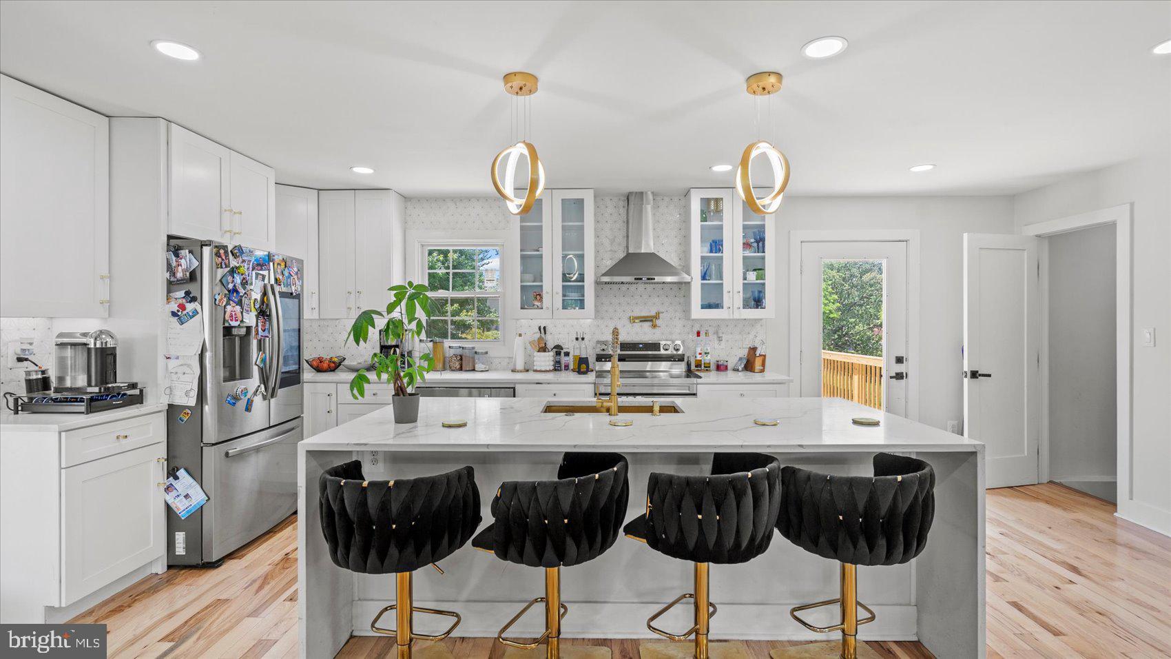 MONROVIA - Residential