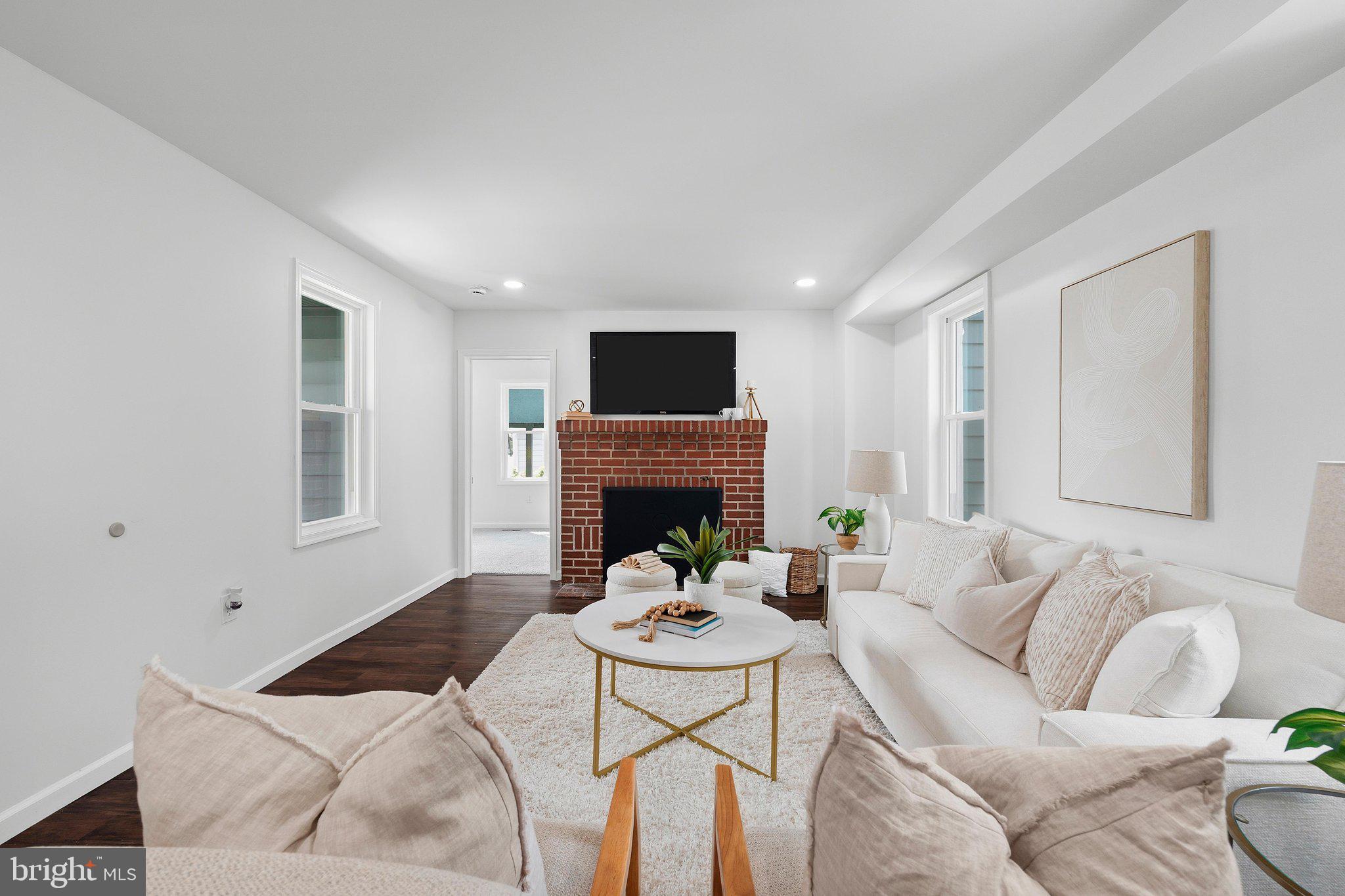 GLEN BURNIE - Residential