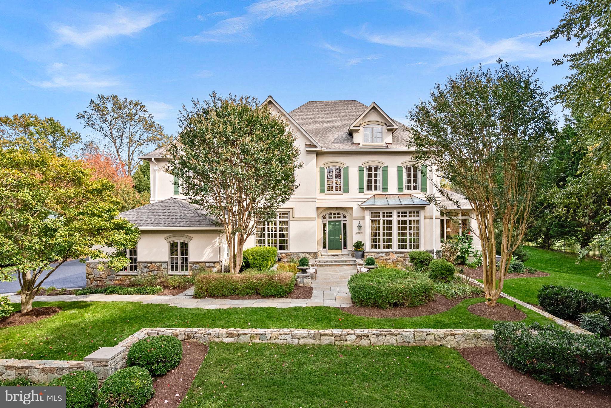 TIMBERLAKE ESTATES - Residential