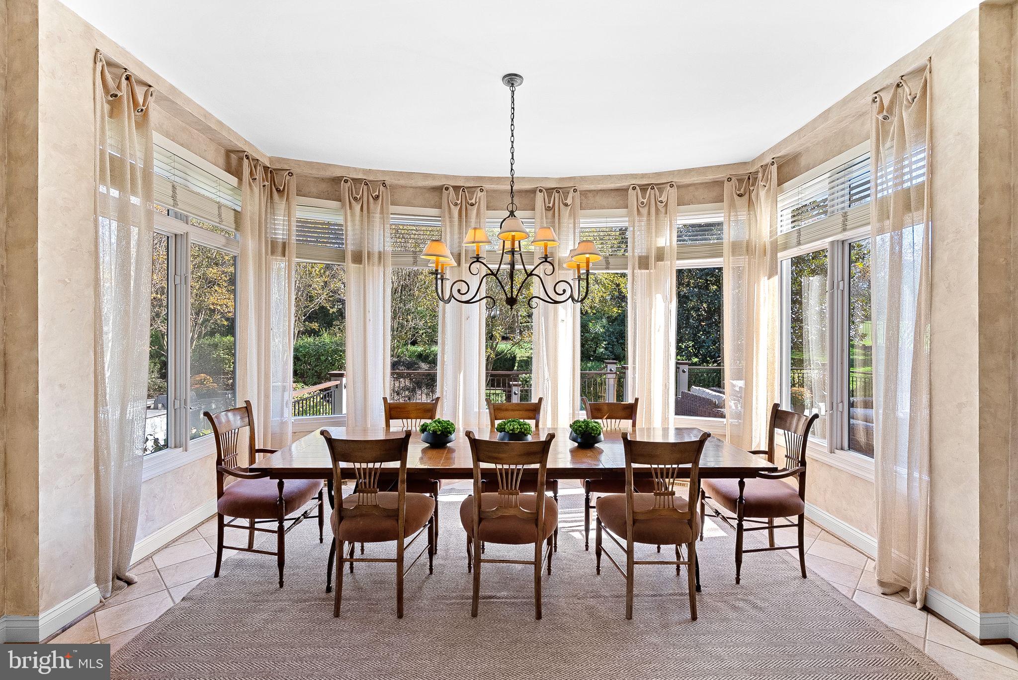 TIMBERLAKE ESTATES - Residential