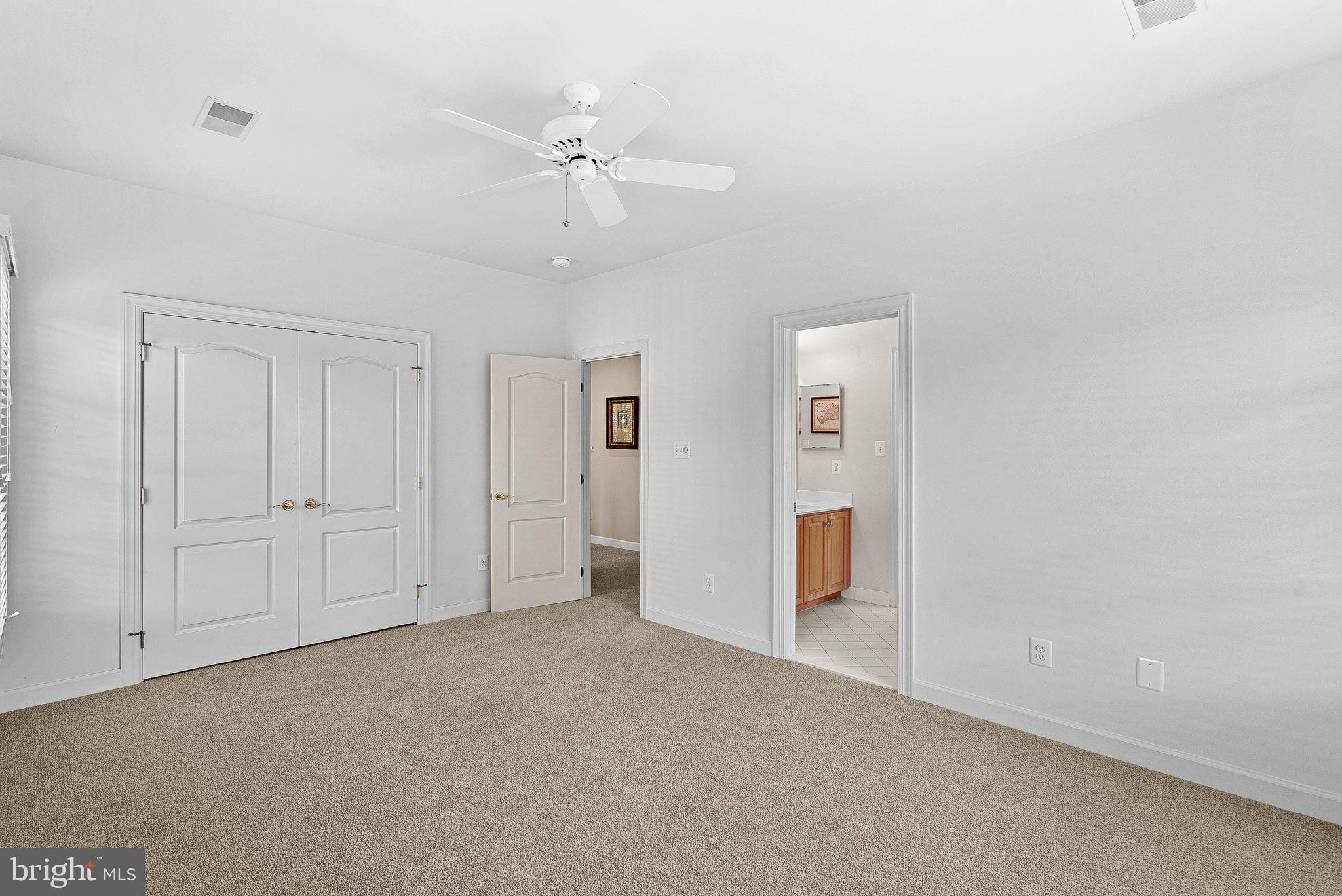 TIMBERLAKE ESTATES - Residential