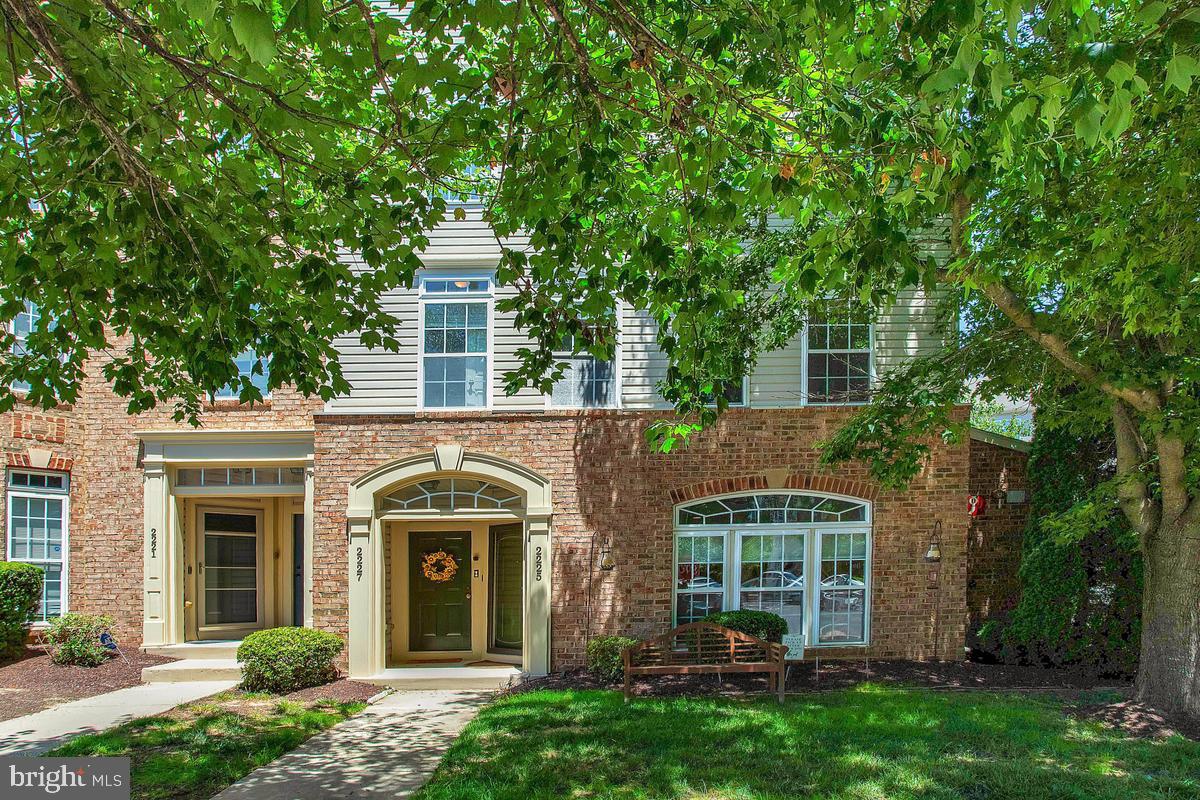 RICHFIELD STATION VILLAGE - Residential