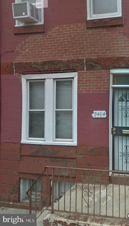 PHILADELPHIA - Residential