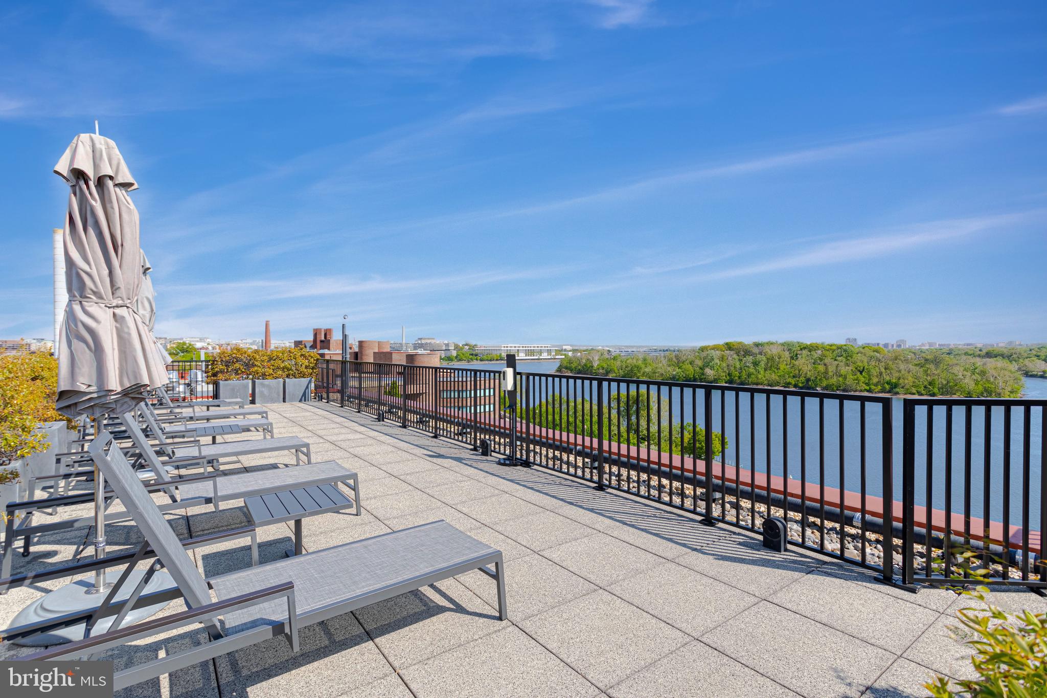 GEORGETOWN - Residential