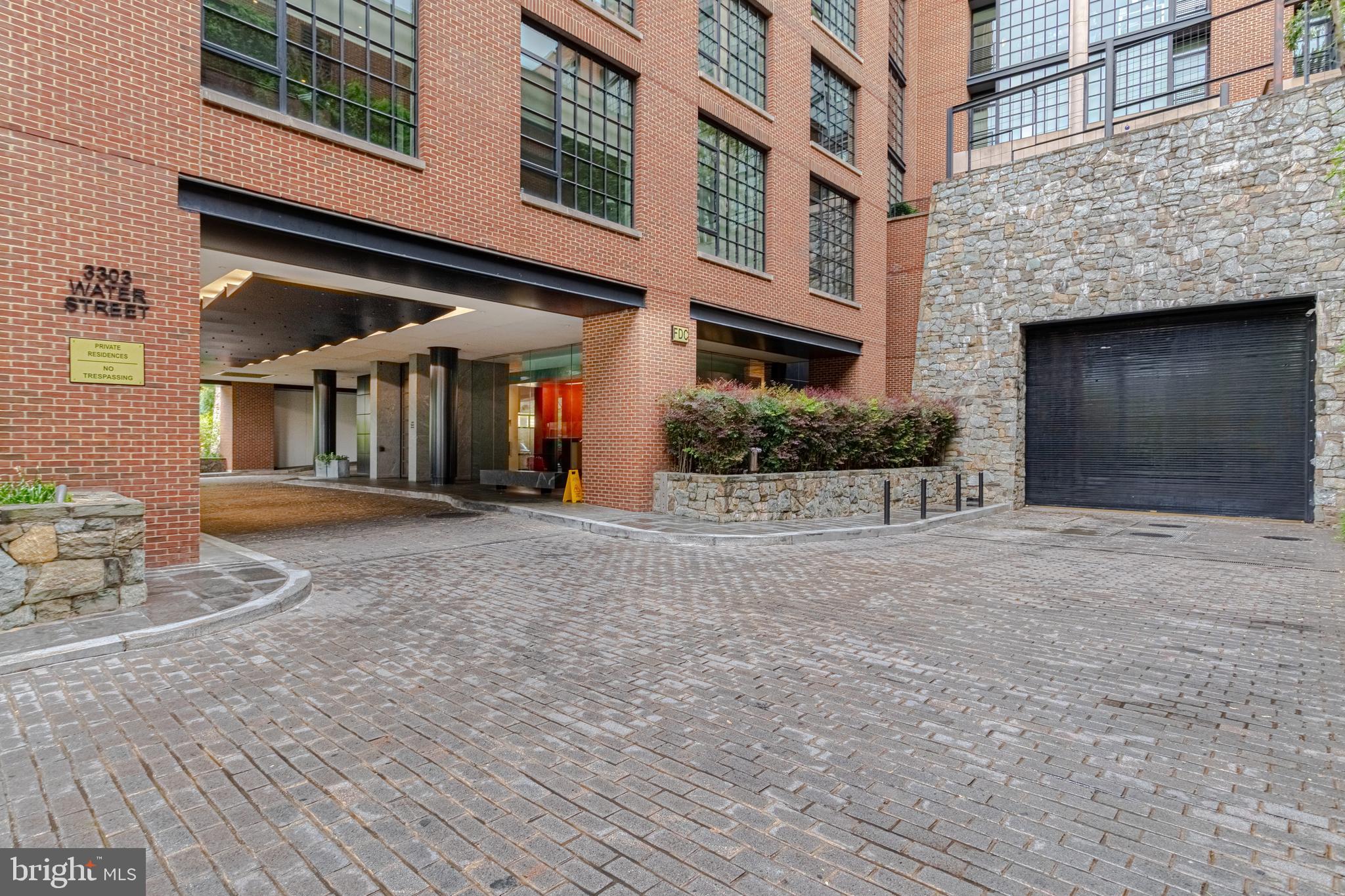 GEORGETOWN - Residential