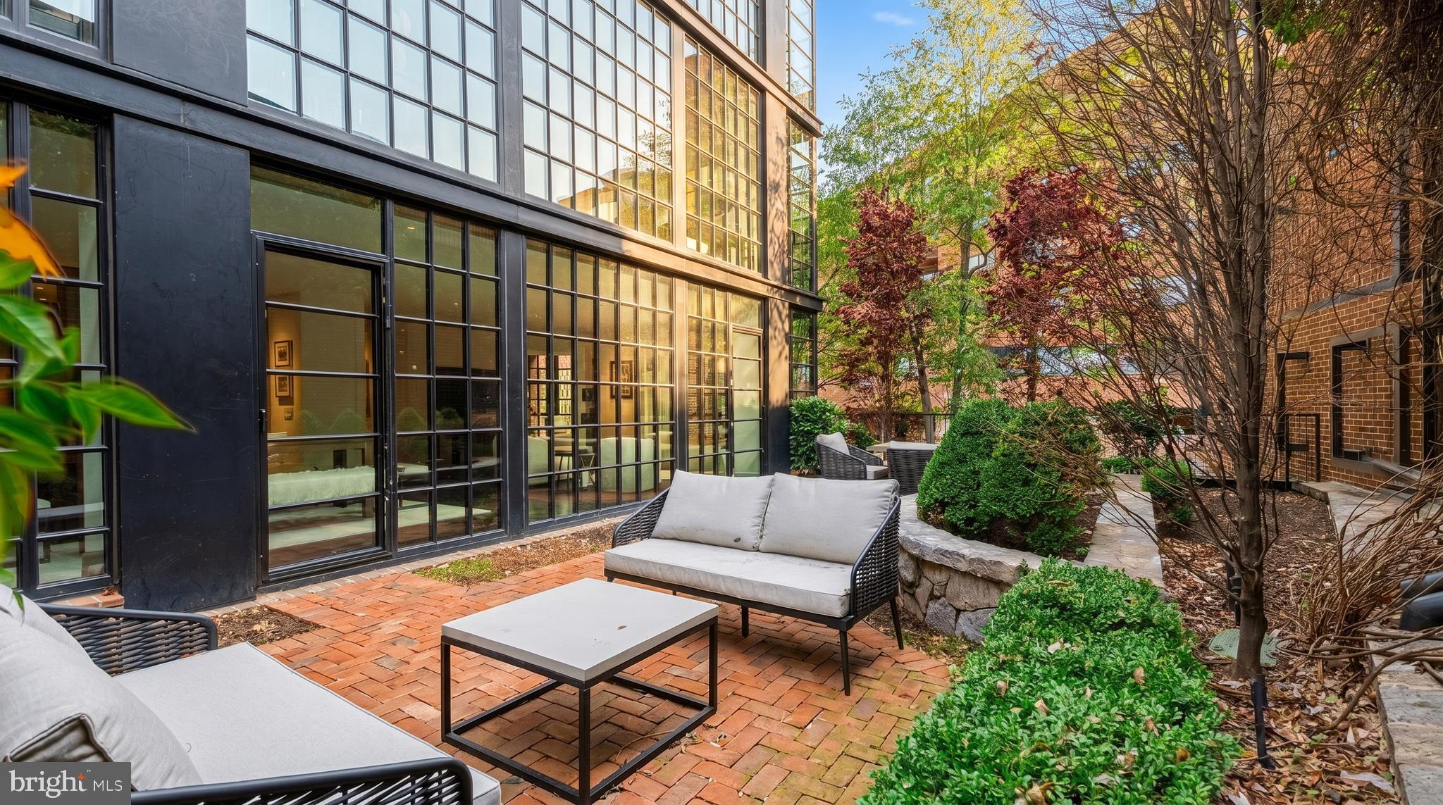 GEORGETOWN - Residential