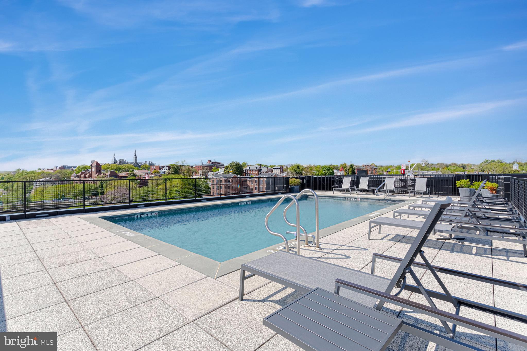 GEORGETOWN - Residential