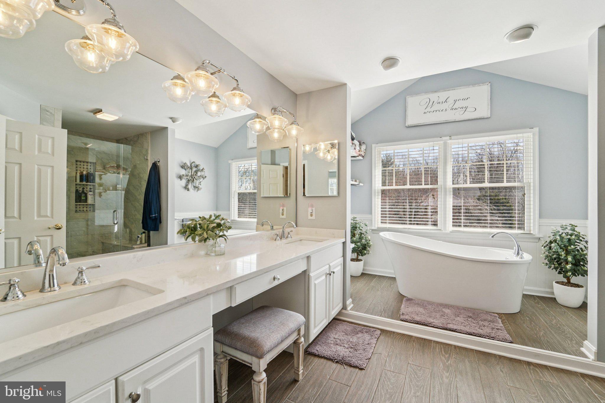PLUMTREE ESTATES - Residential