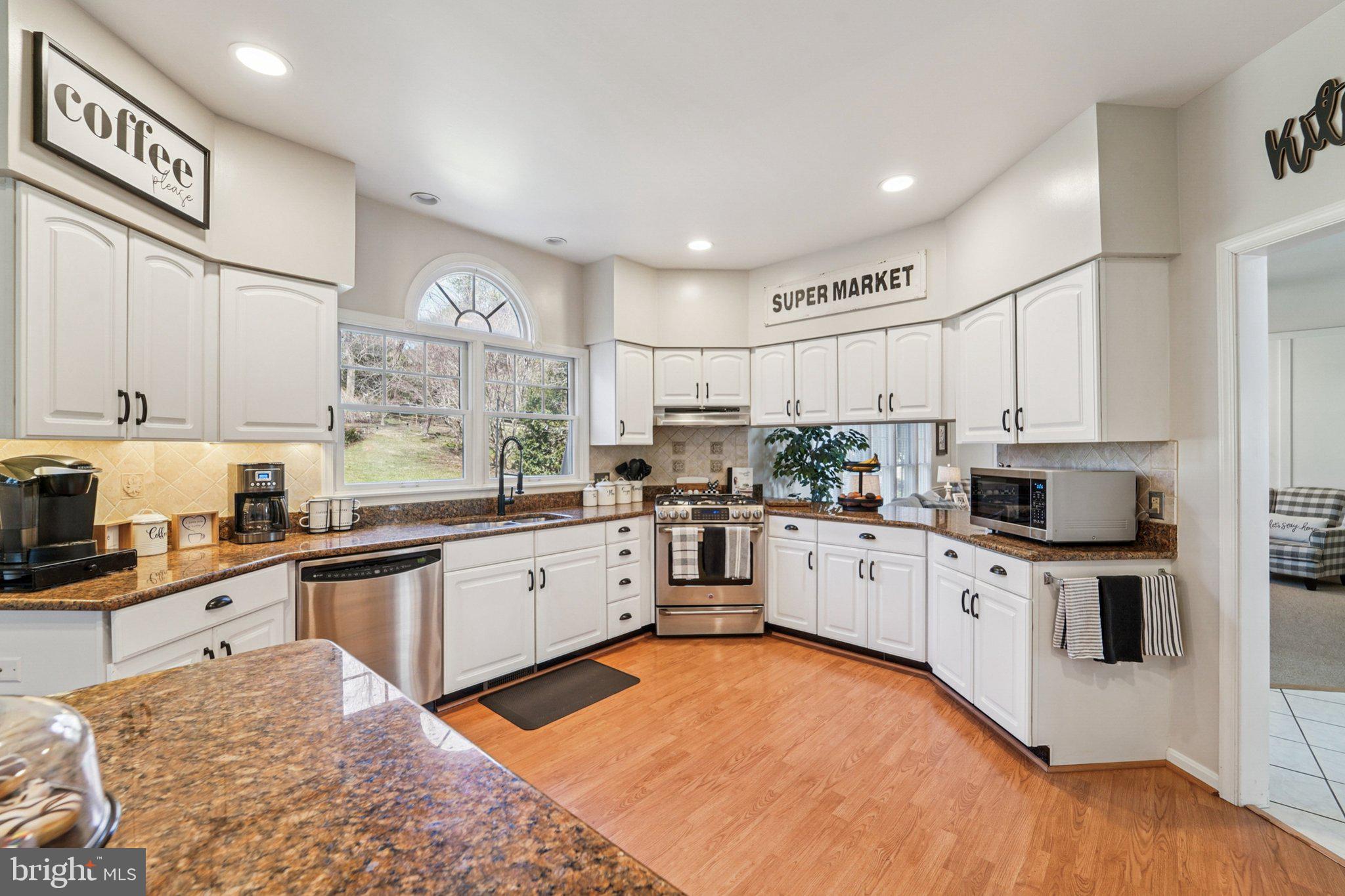 PLUMTREE ESTATES - Residential