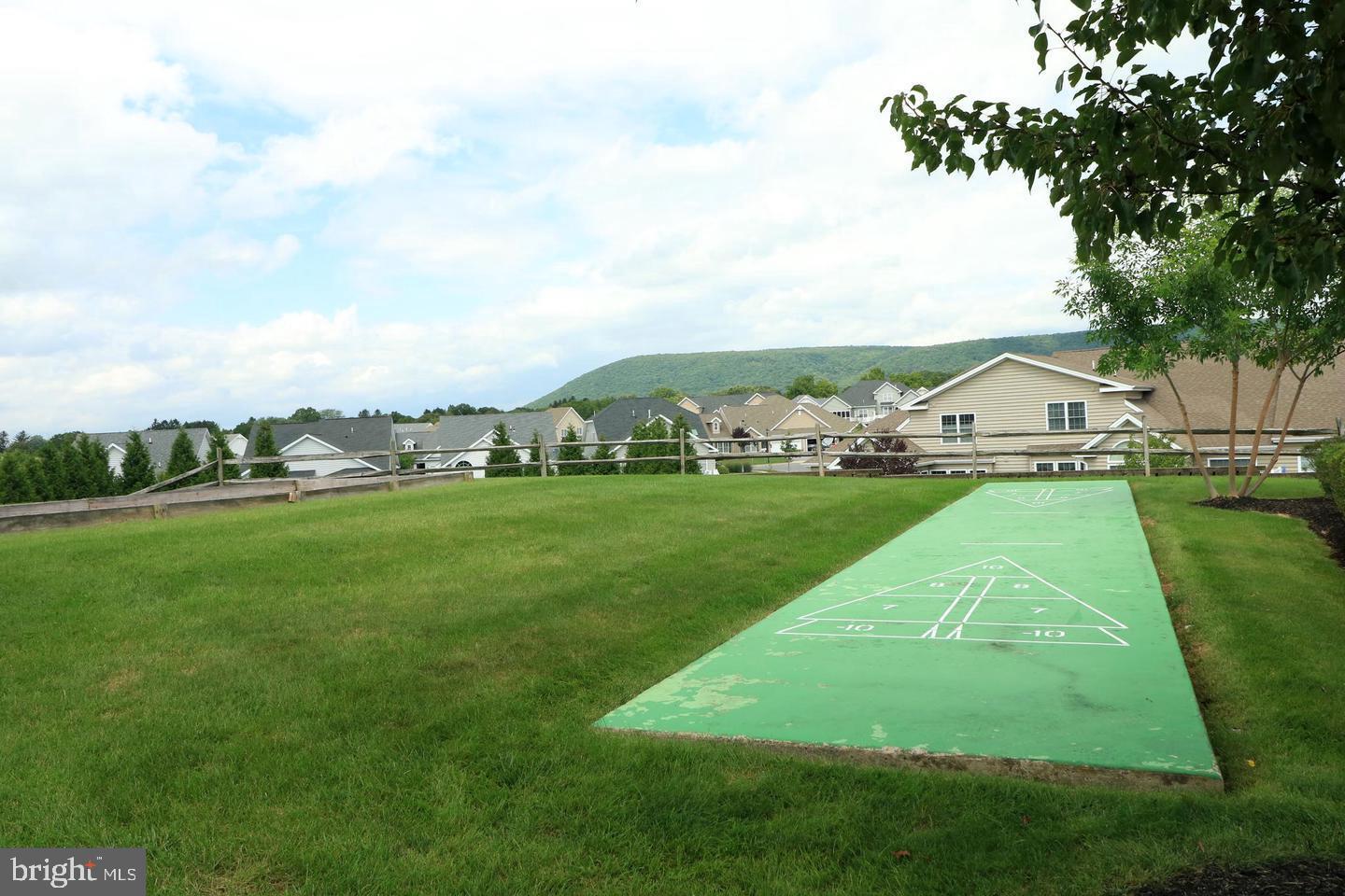 LIBERTY HILL - Residential