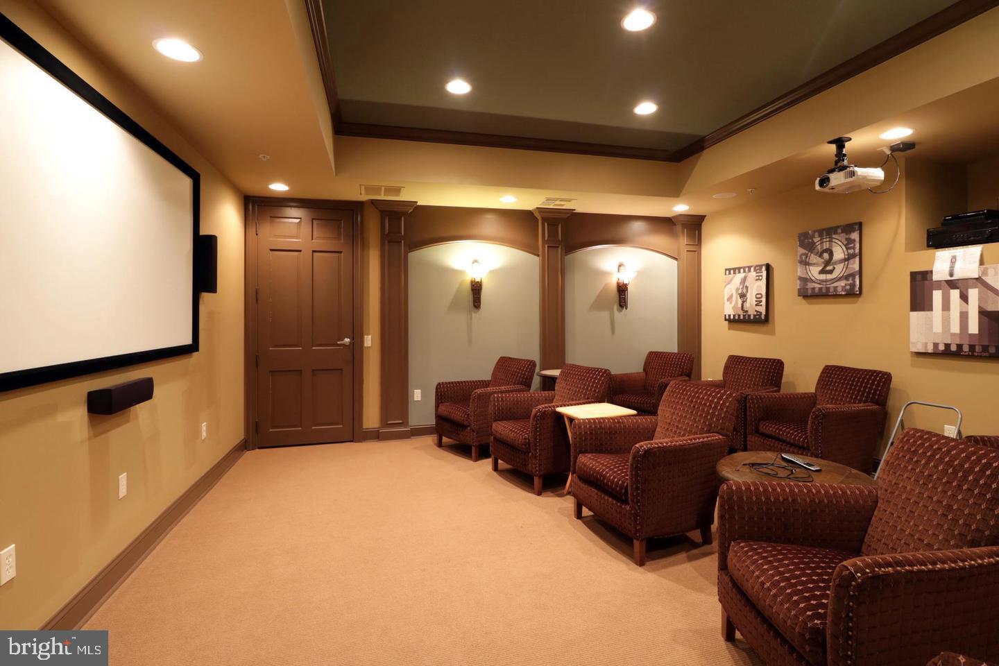 LIBERTY HILL - Residential