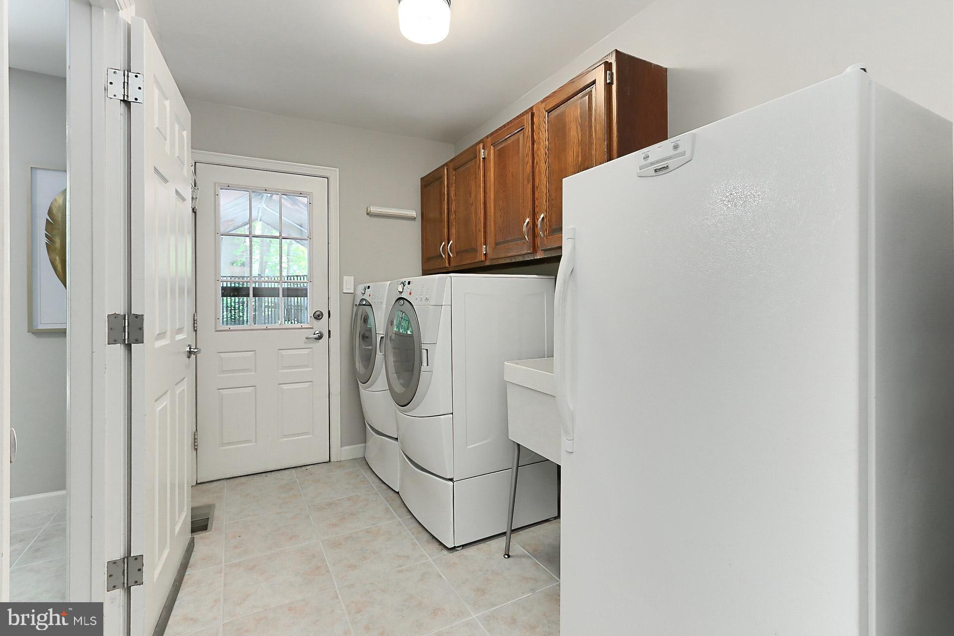 MIDDLERIDGE - Residential