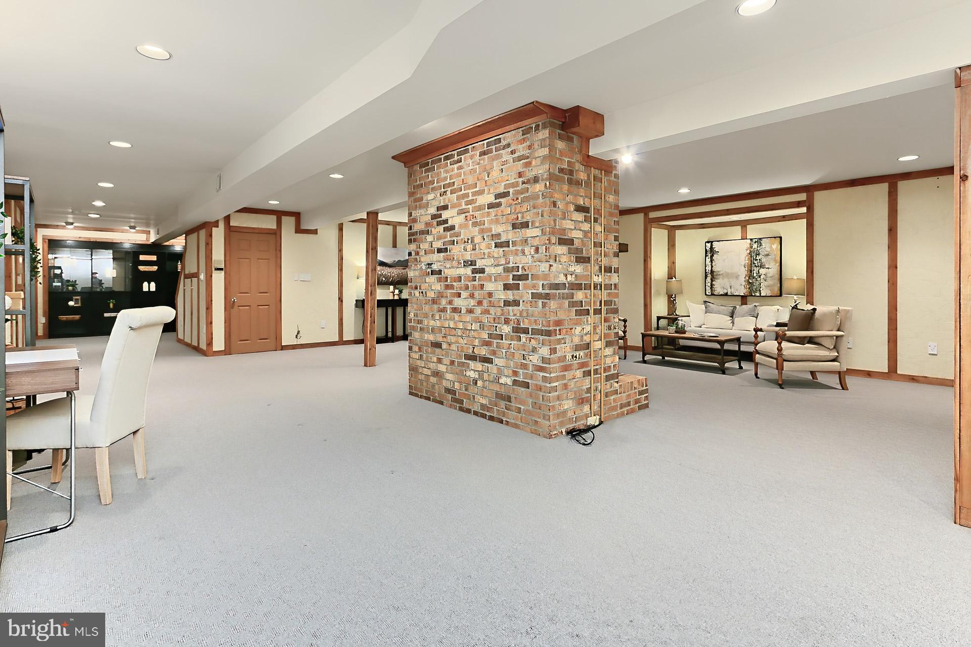 MIDDLERIDGE - Residential