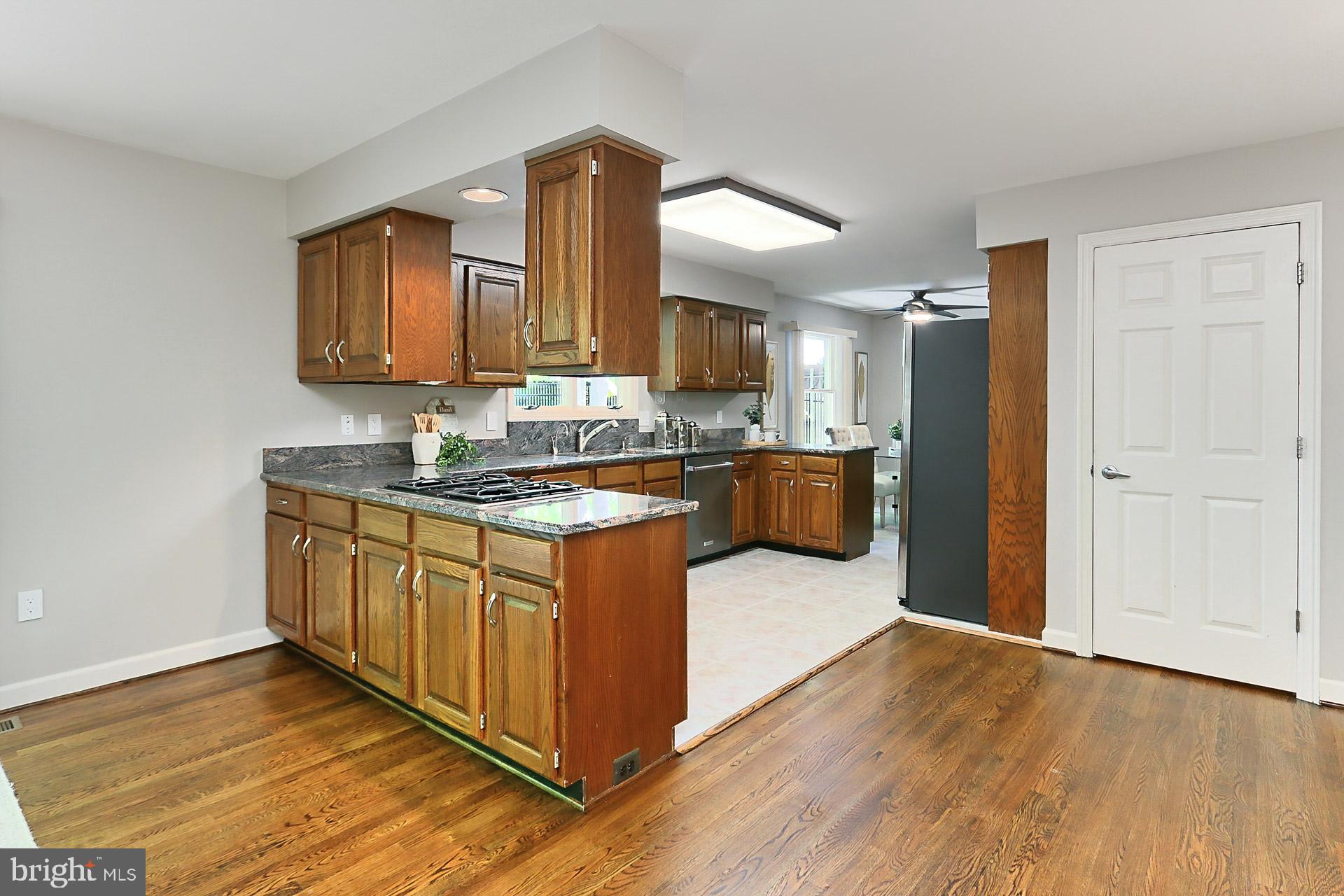 MIDDLERIDGE - Residential