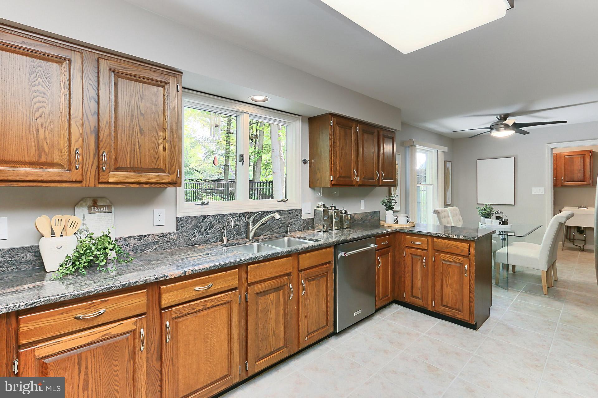 MIDDLERIDGE - Residential