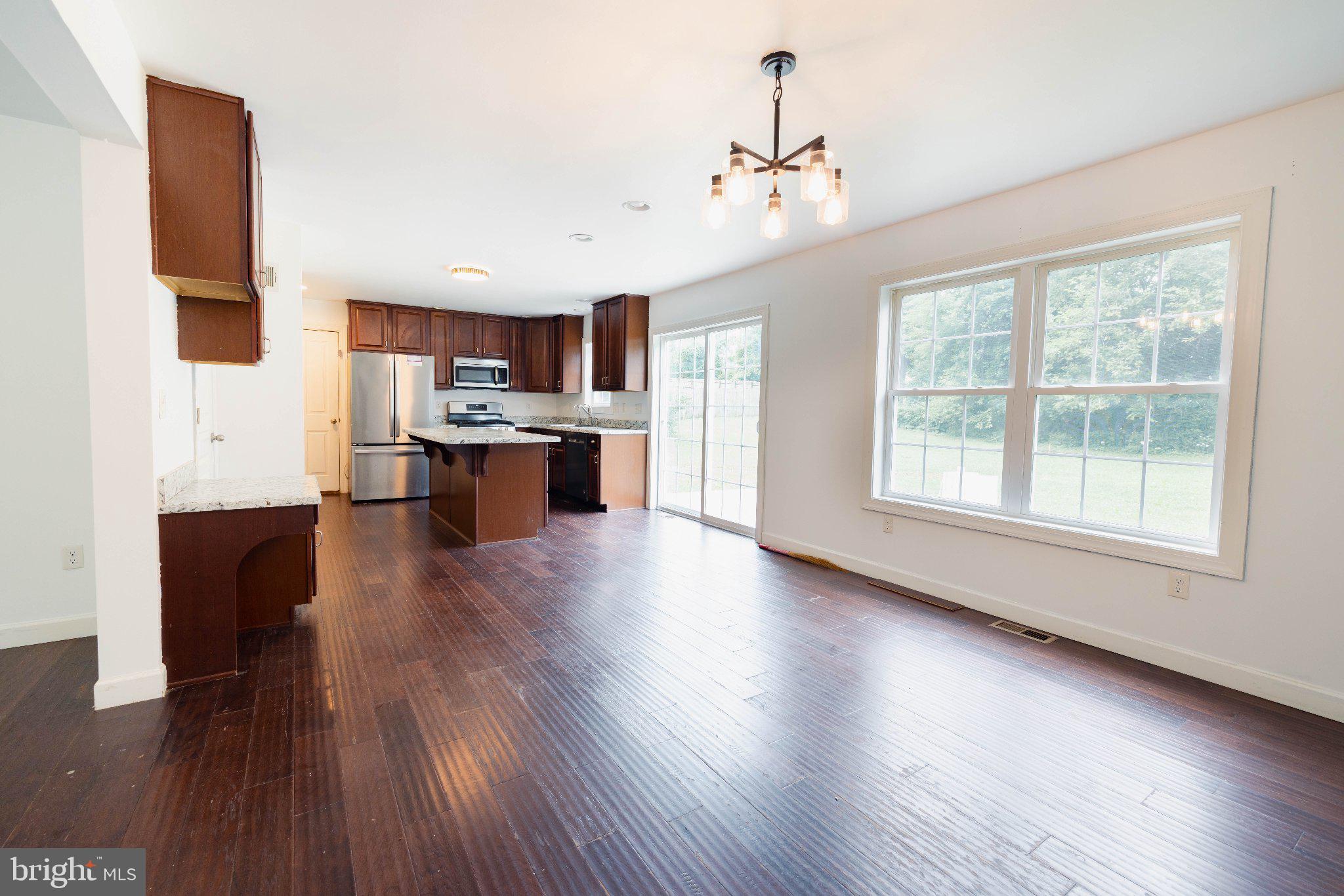 VALLEY GREEN - Residential