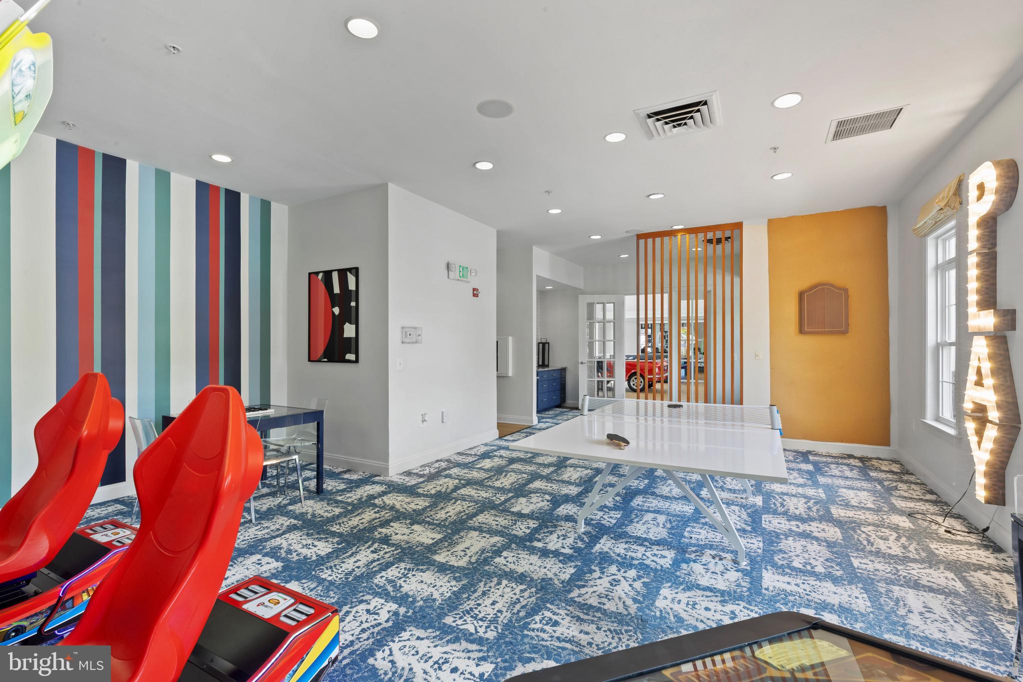 BELMONT STATION - Residential