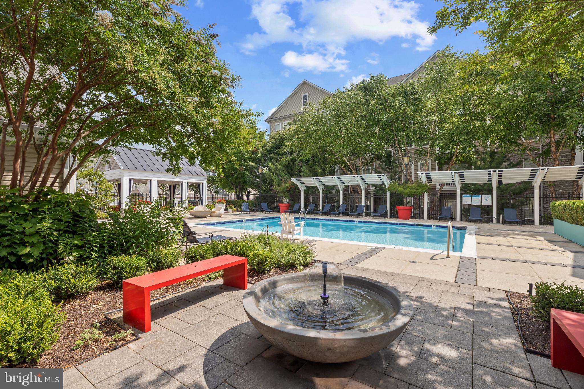 BELMONT STATION - Residential