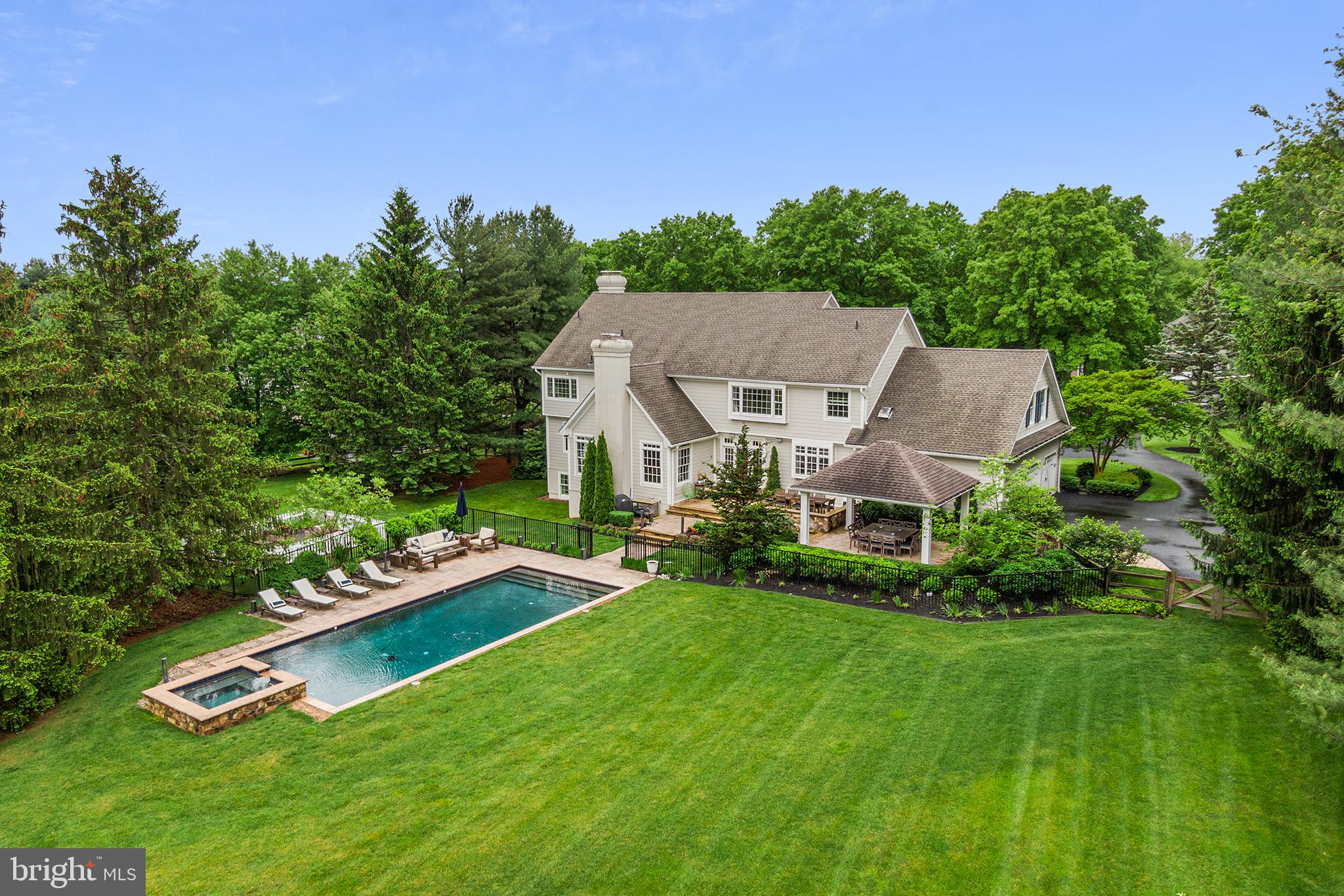 BOWMANS TOWER FARM - Residential
