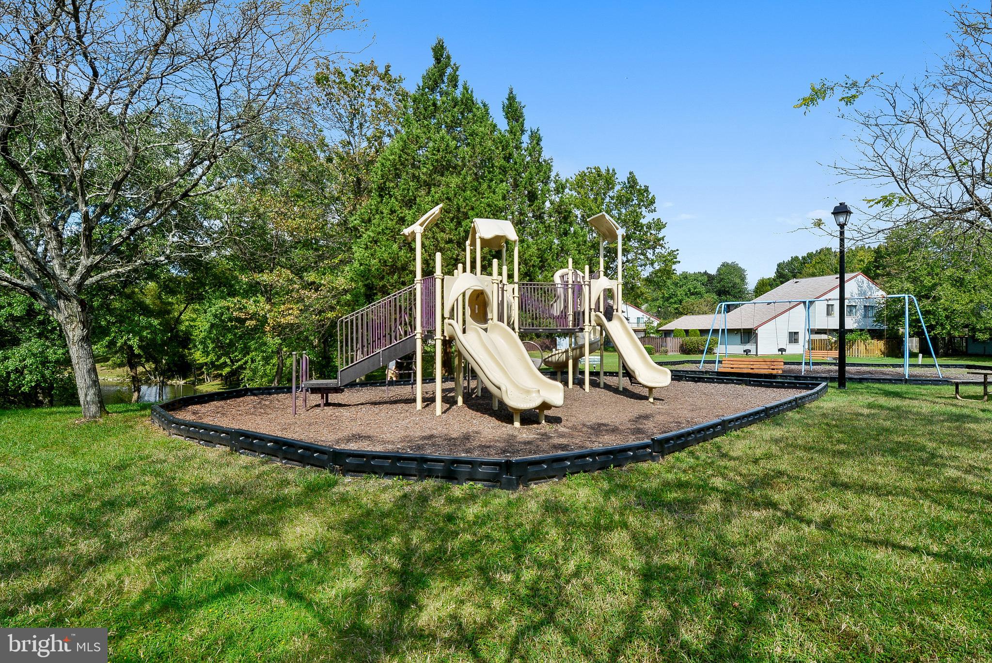 CROFTON MEADOWS - Residential