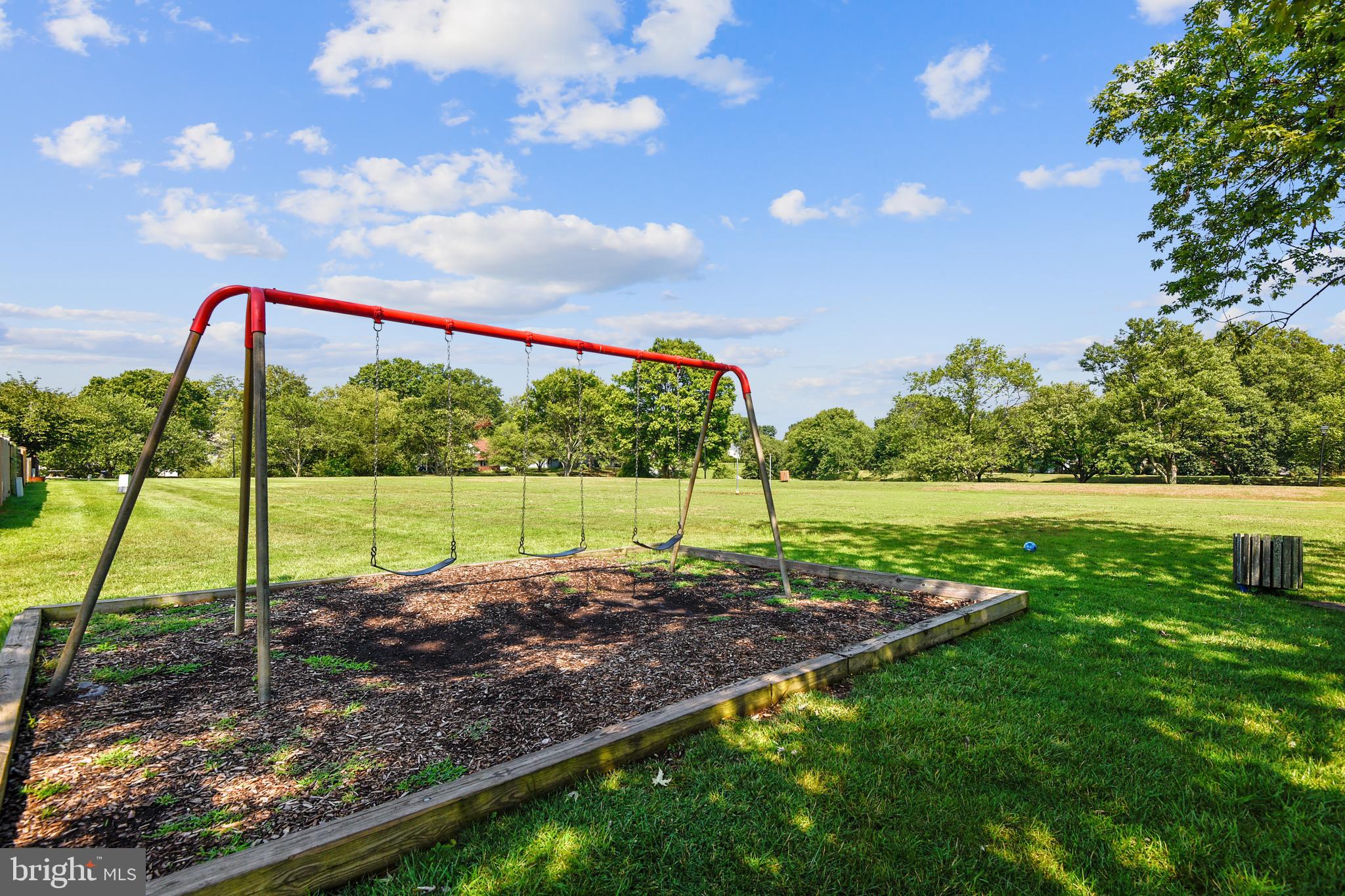 CROFTON MEADOWS - Residential