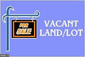 We have 4 single home lots available. Flat lots with public water and sewer. Any builder, call for availability.