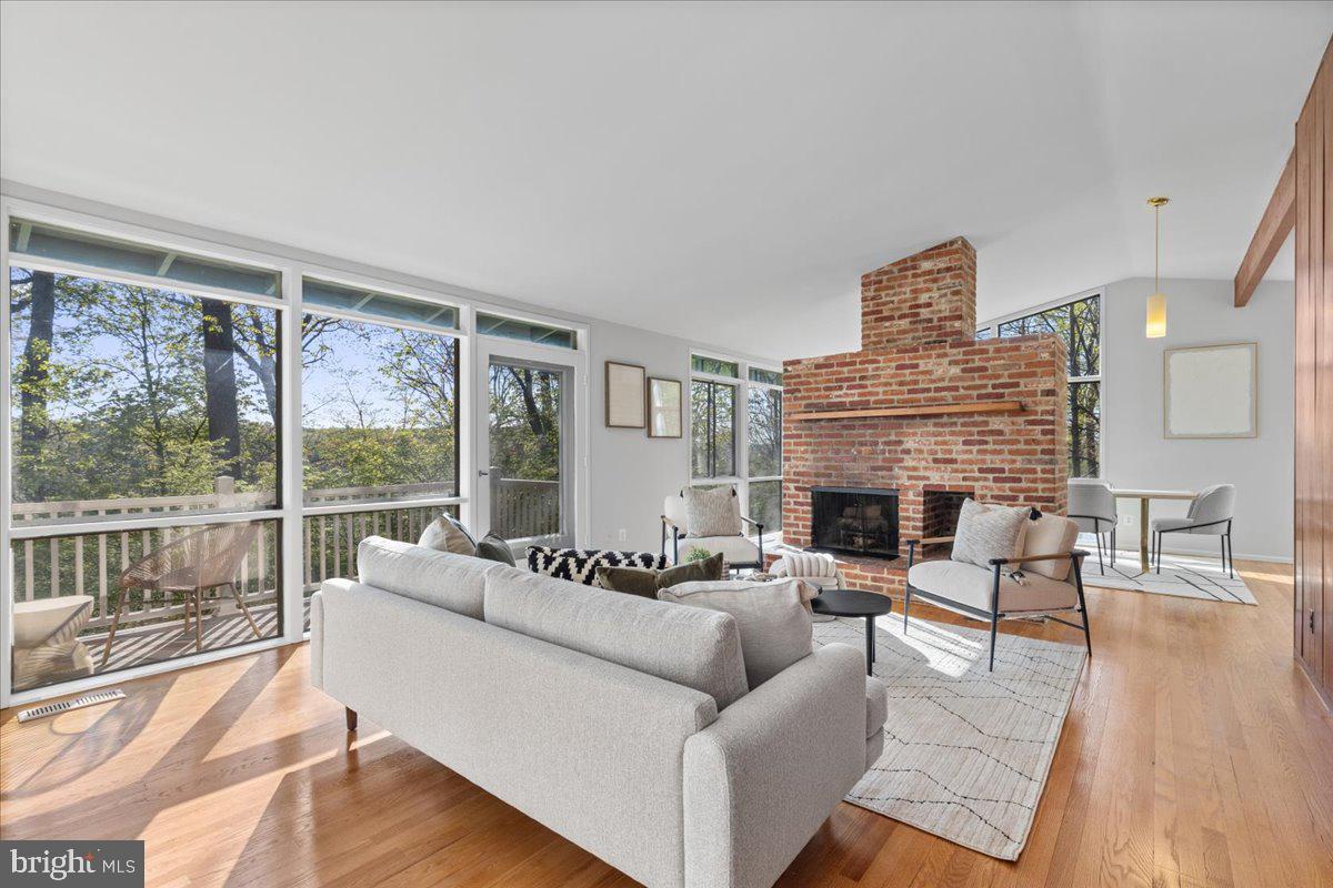 GLEN ECHO HEIGHTS - Residential