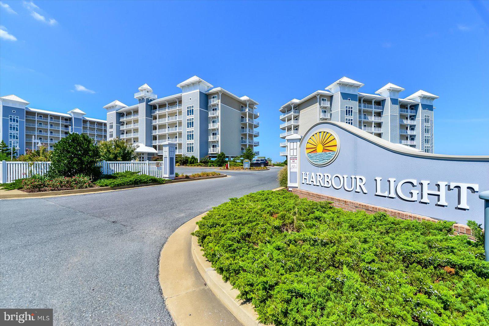 This beautiful 3-bedroom, 2-bathroom condo in Crisfield, MD offers breathtaking panoramic views of the Chesapeake Bay. Featuring a spacious primary bedroom with an en-suite bathroom, this home provides both comfort and privacy. The balcony is the perfect spot to relax while enjoying stunning waterfront views. The condo includes a brand-new water heater and is being sold fully furnished, turnkey. Enjoy access to a community pool, and for boating enthusiasts, boat slips are available for purchase. Don't miss this opportunity to embrace a peaceful, waterfront lifestyle in a prime location!