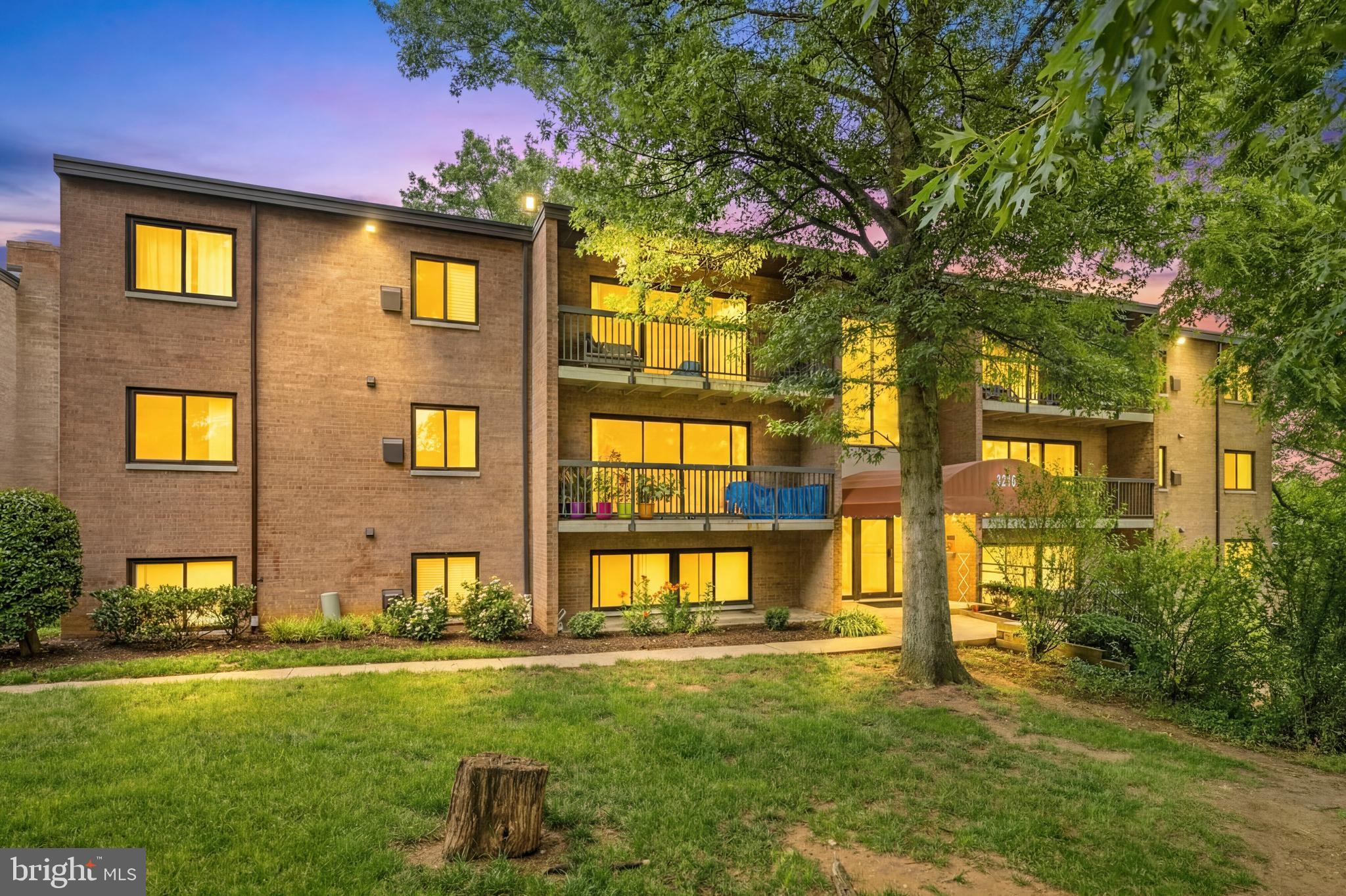 BOLLING BROOK - Residential