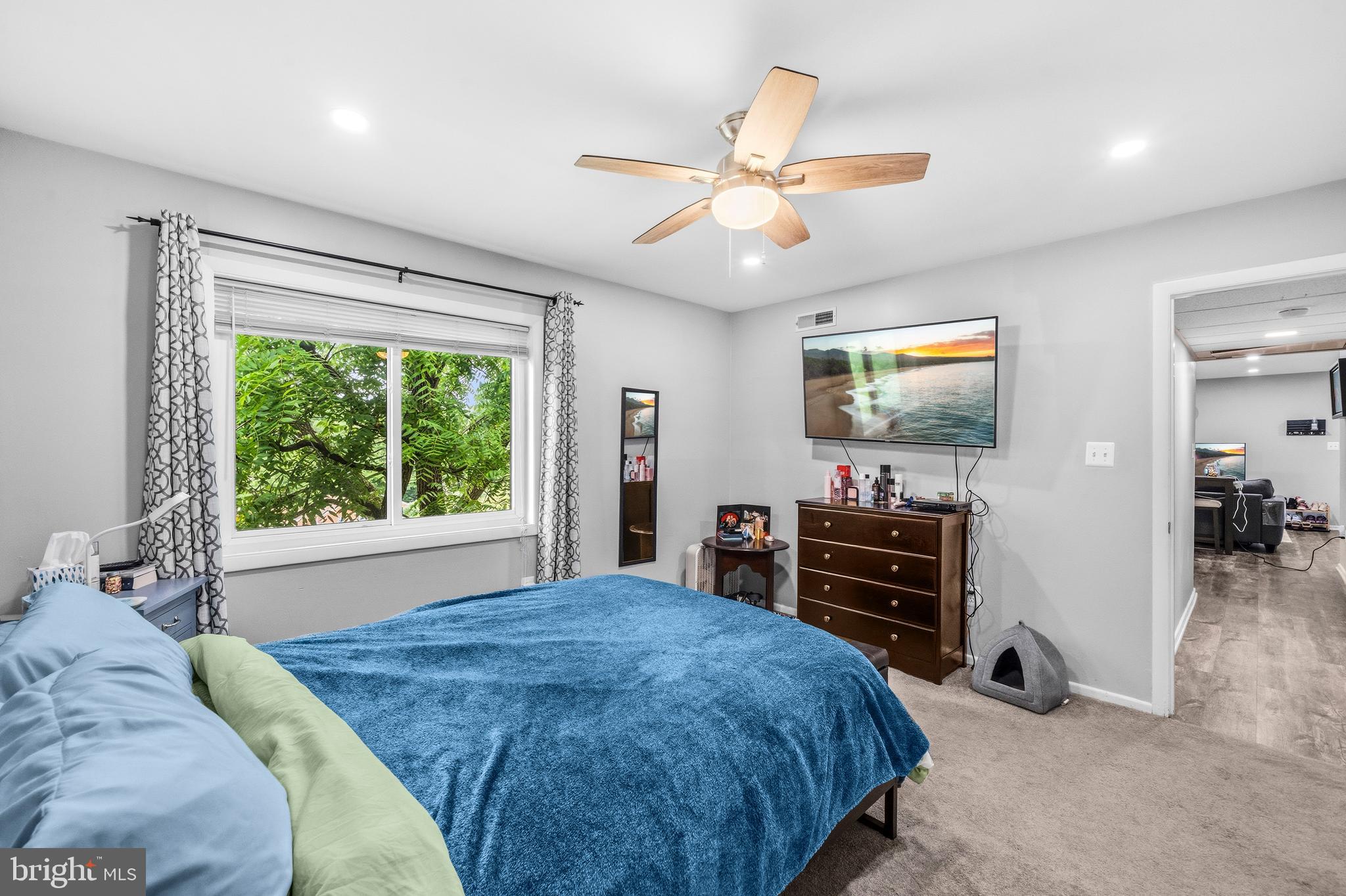 BOLLING BROOK - Residential