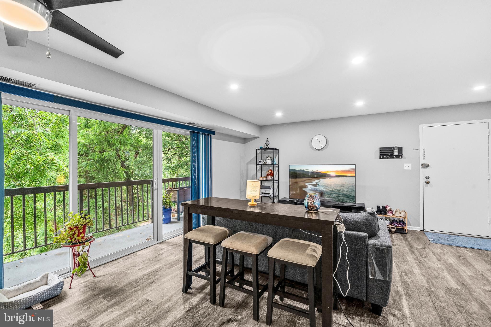 BOLLING BROOK - Residential