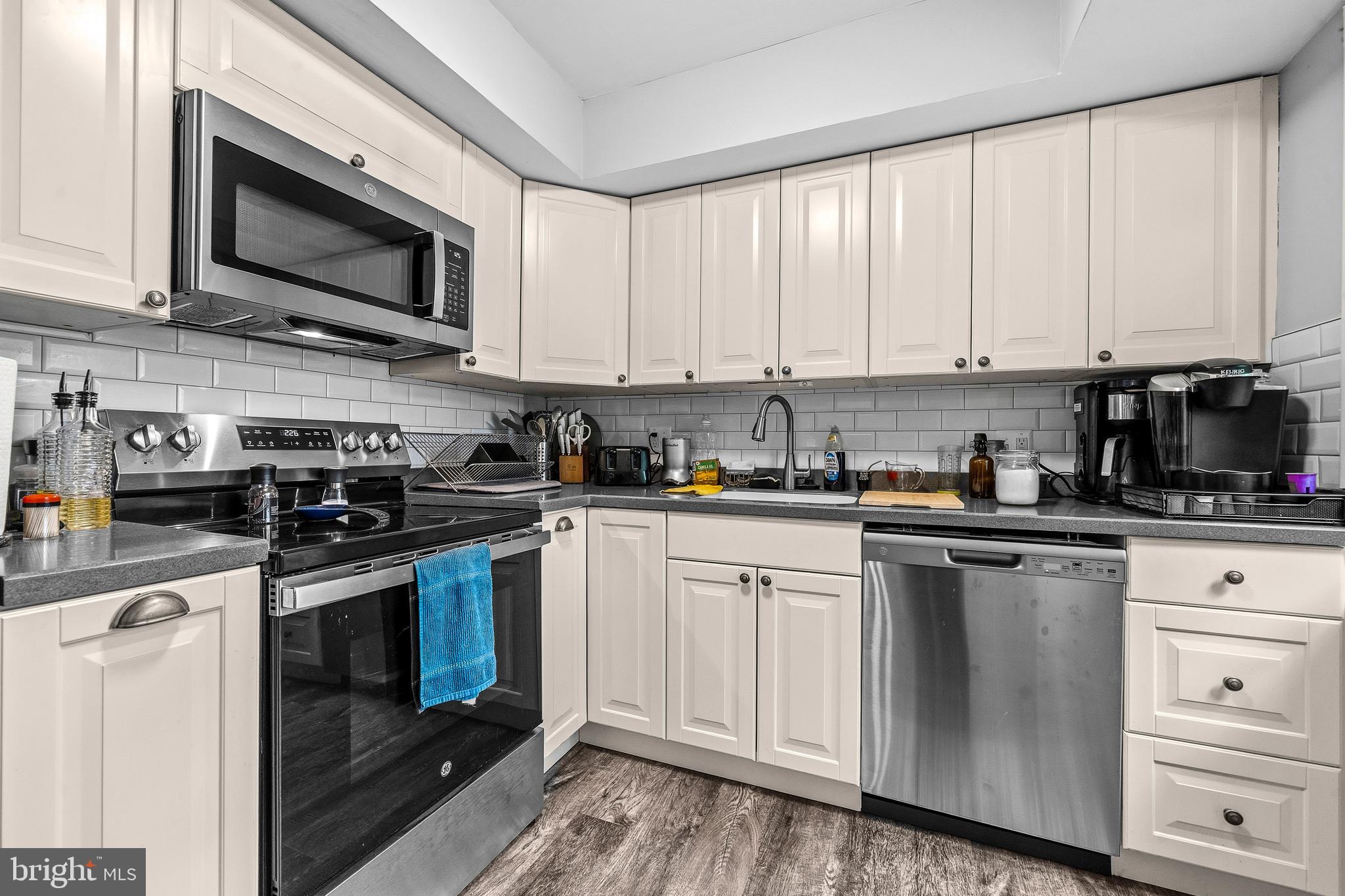 BOLLING BROOK - Residential