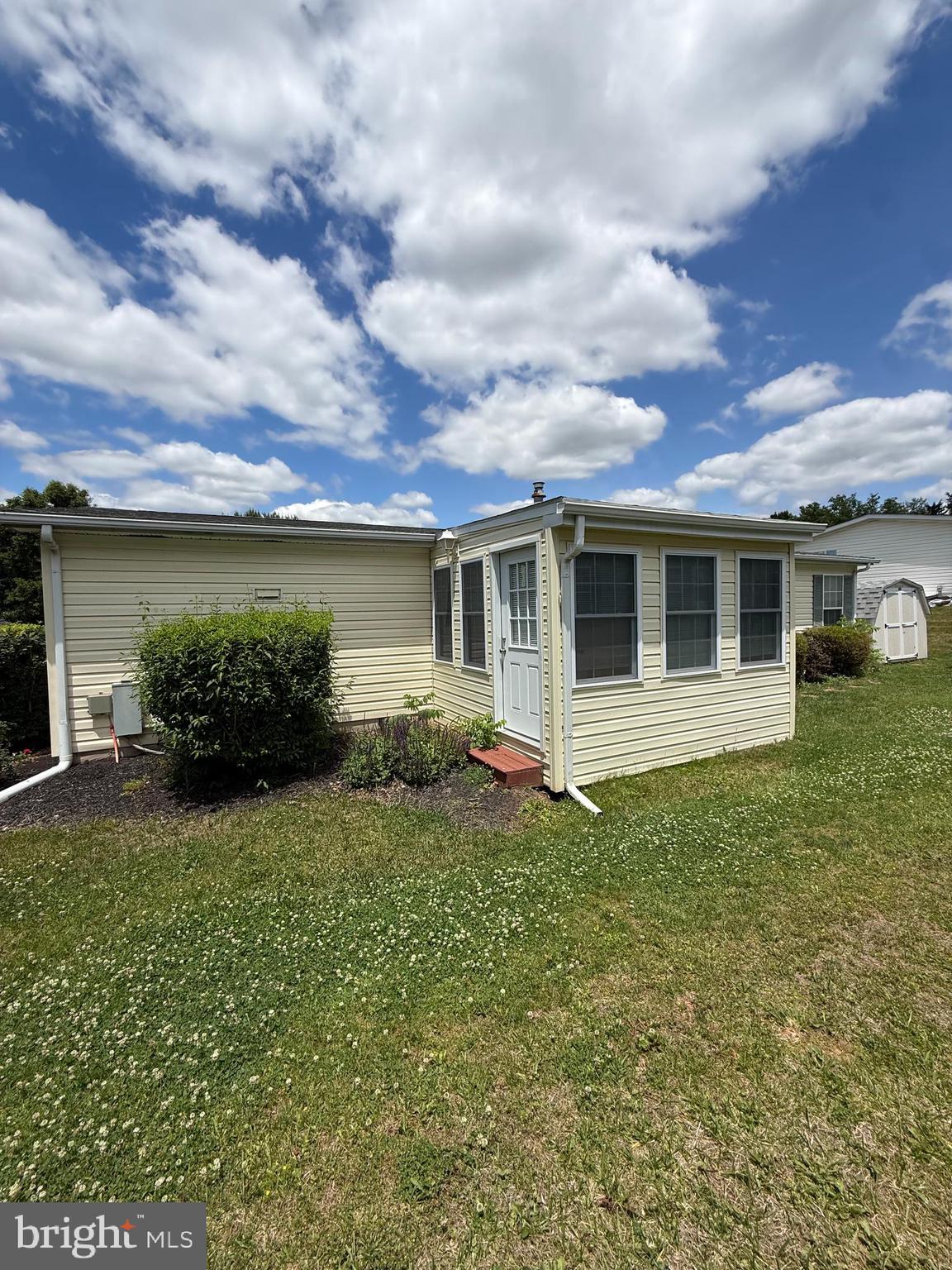 WALNUT MEADOWS - Residential