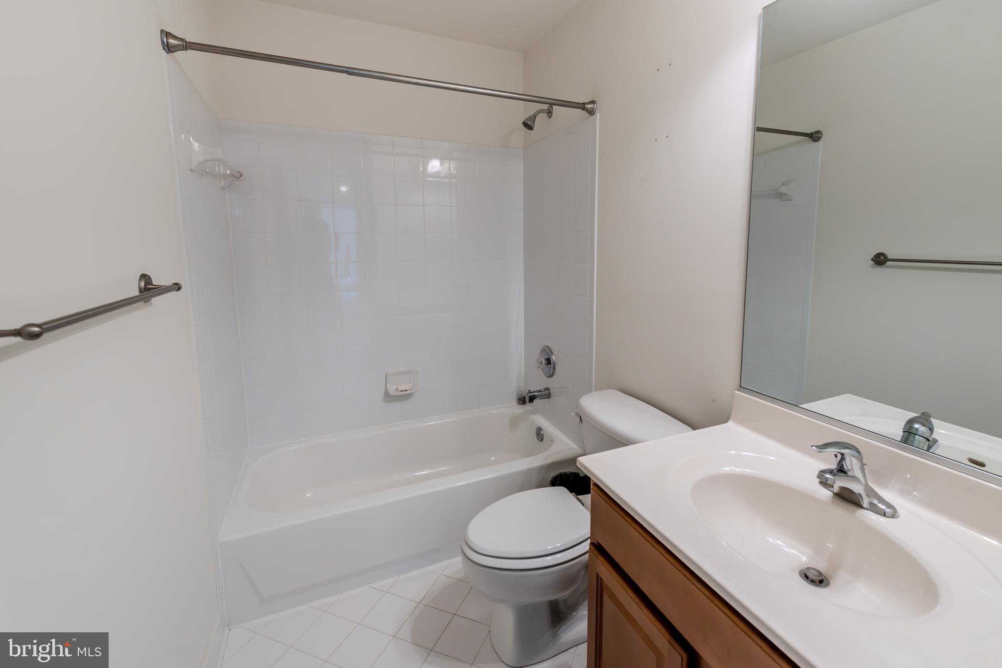 BARRINGTON - Residential