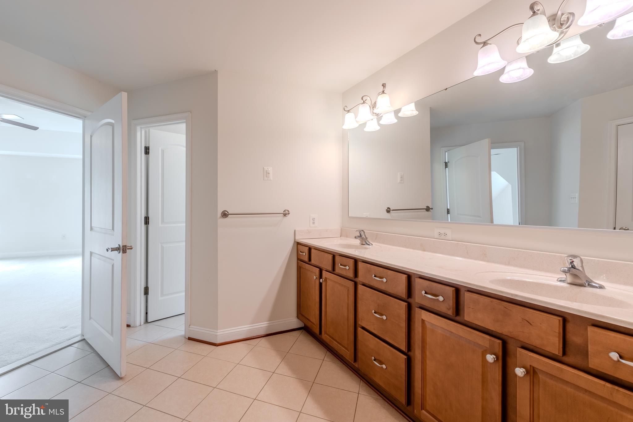 BARRINGTON - Residential