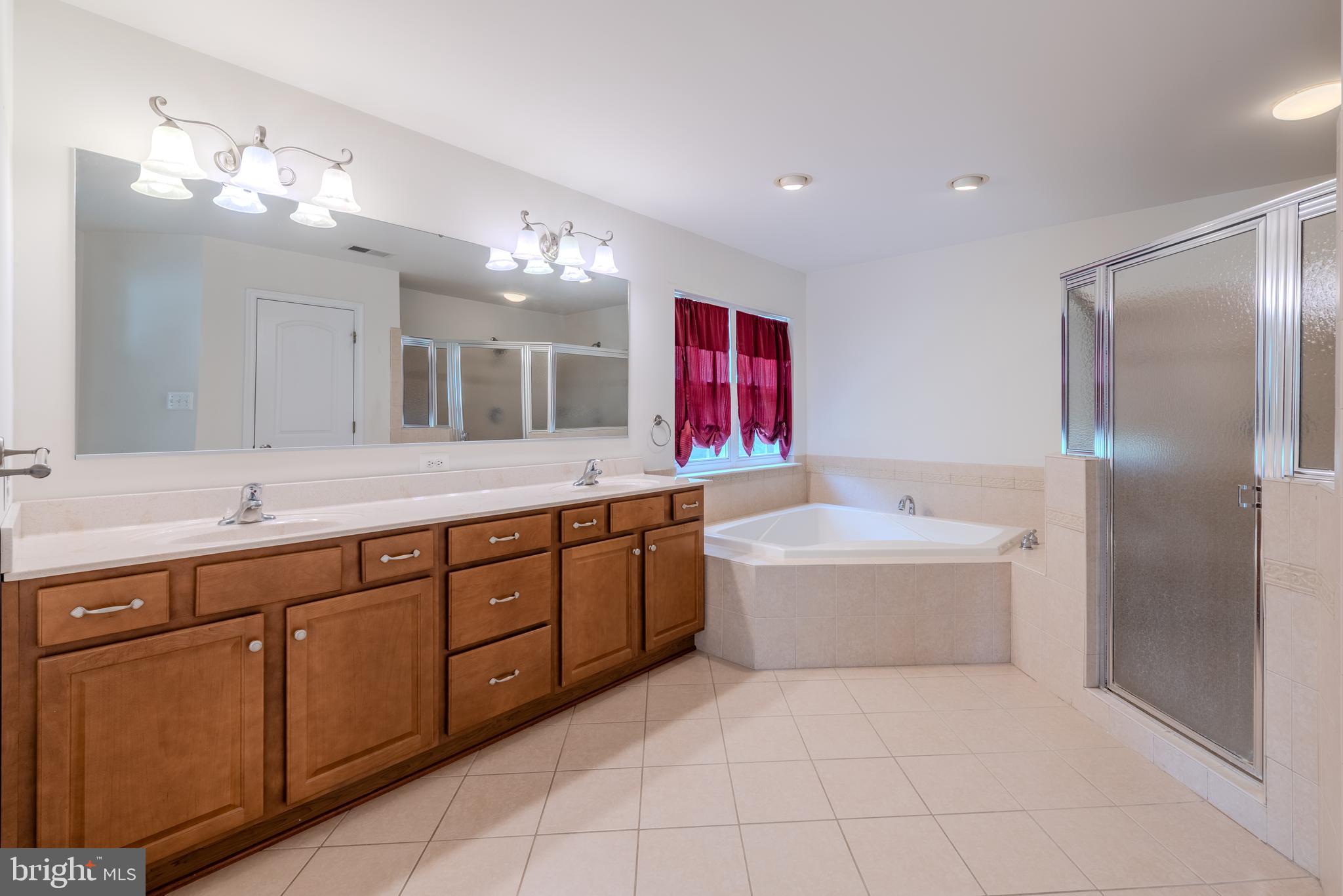 BARRINGTON - Residential