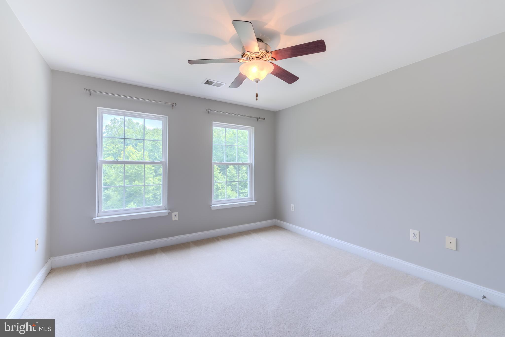 BARRINGTON - Residential