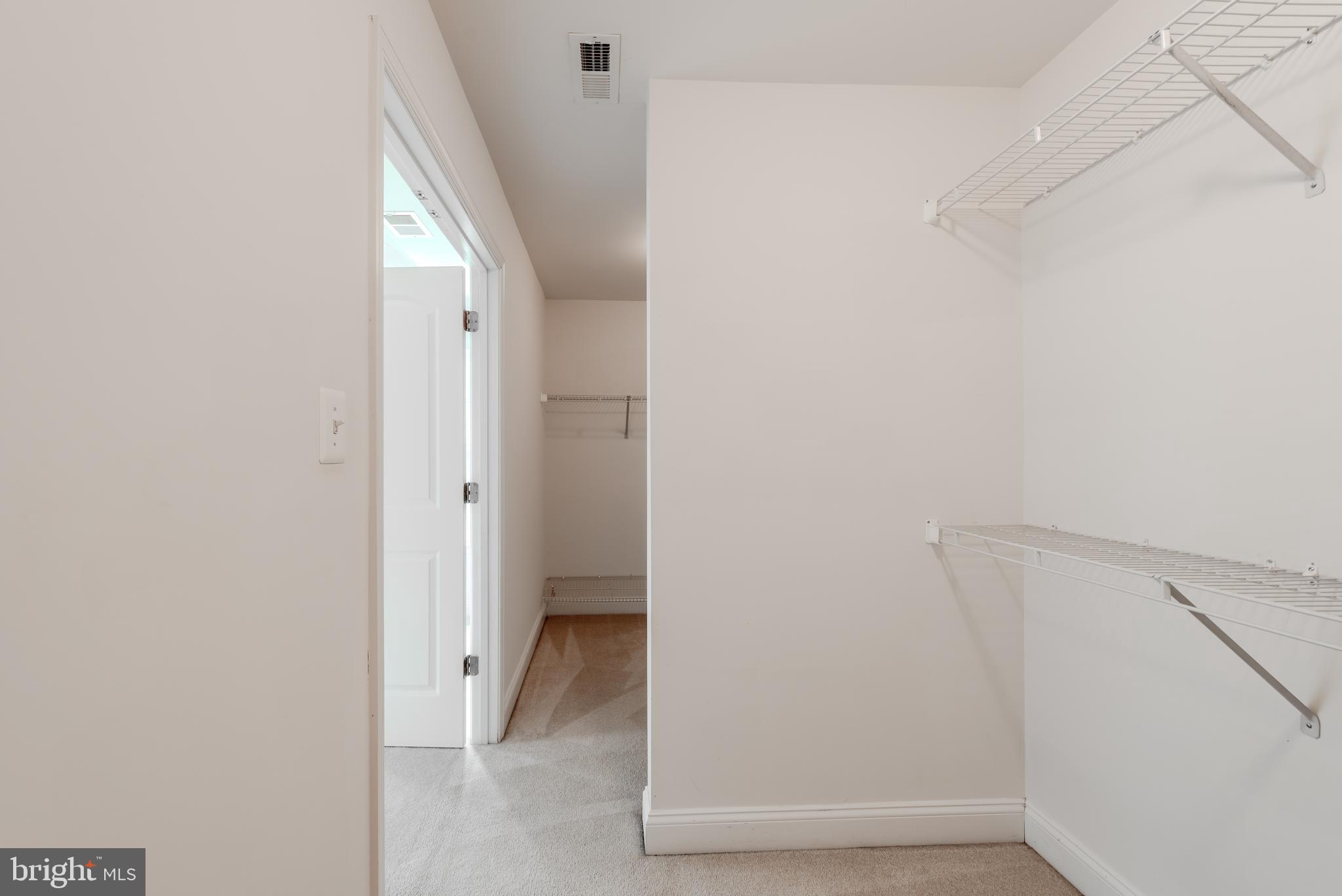 BARRINGTON - Residential