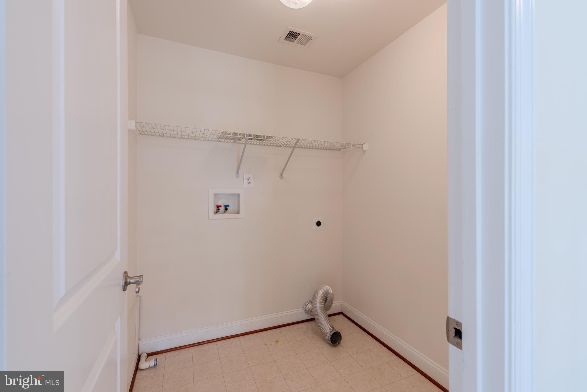 BARRINGTON - Residential