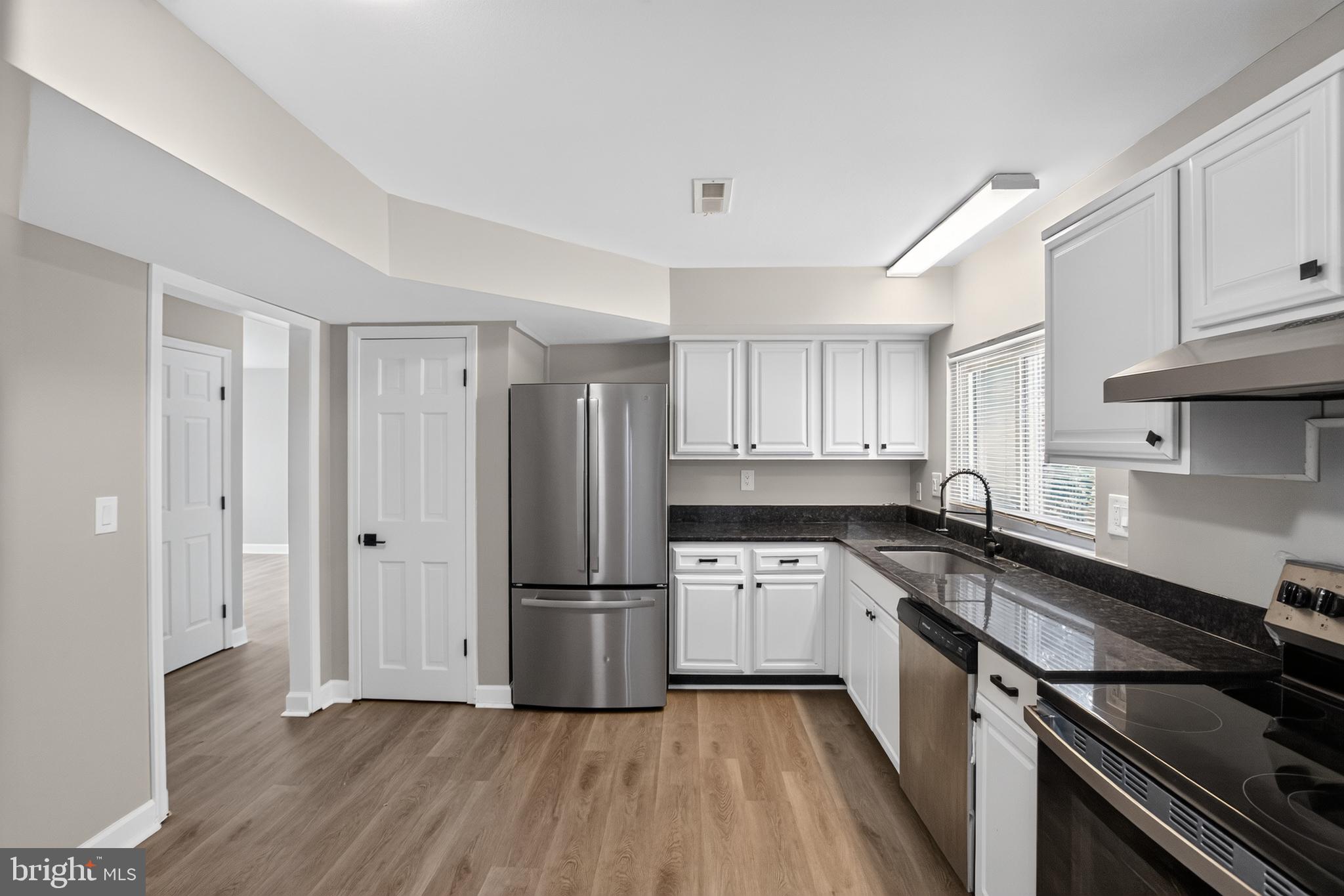 WAKEFIELD - Residential
