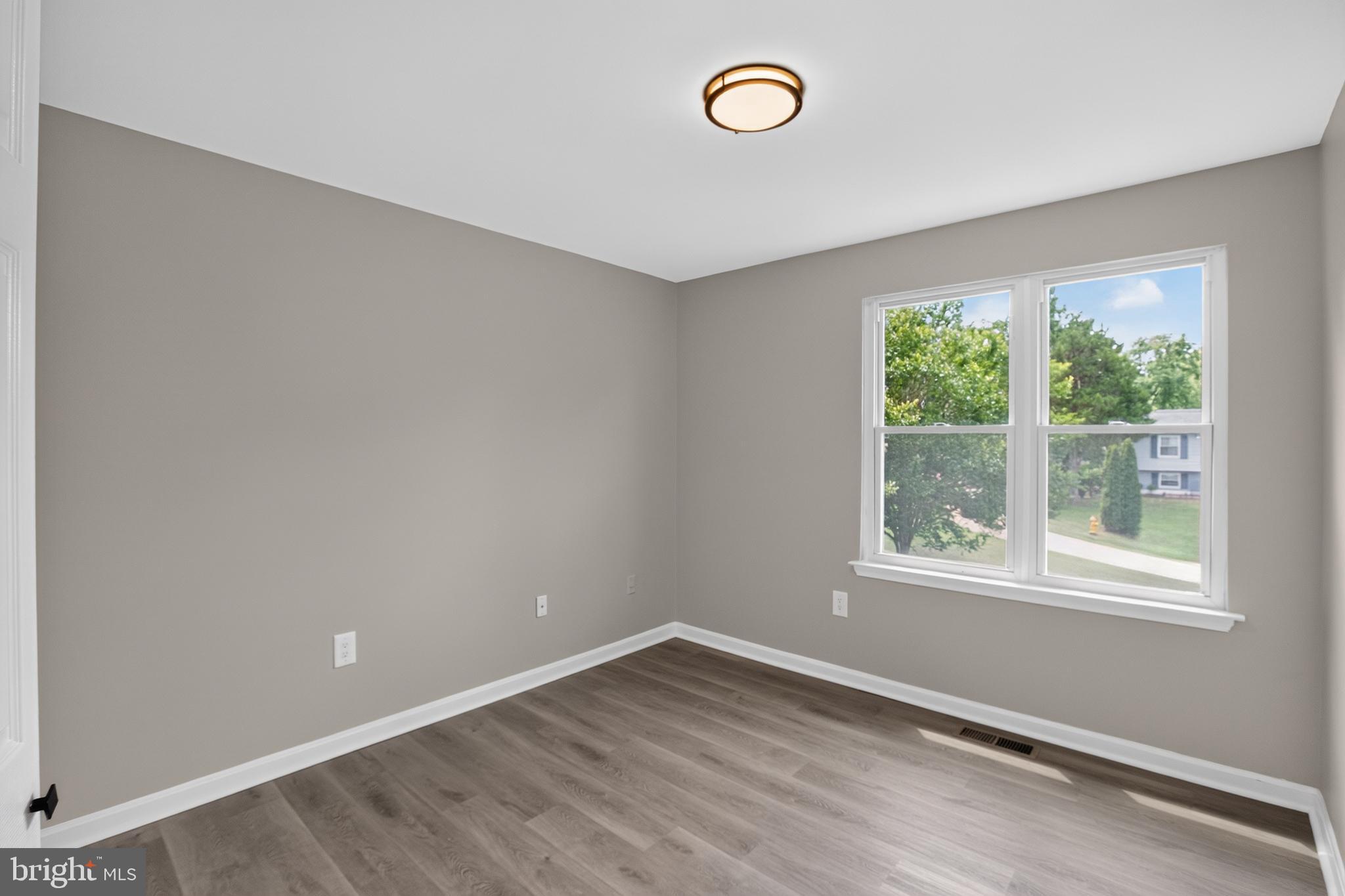 WAKEFIELD - Residential