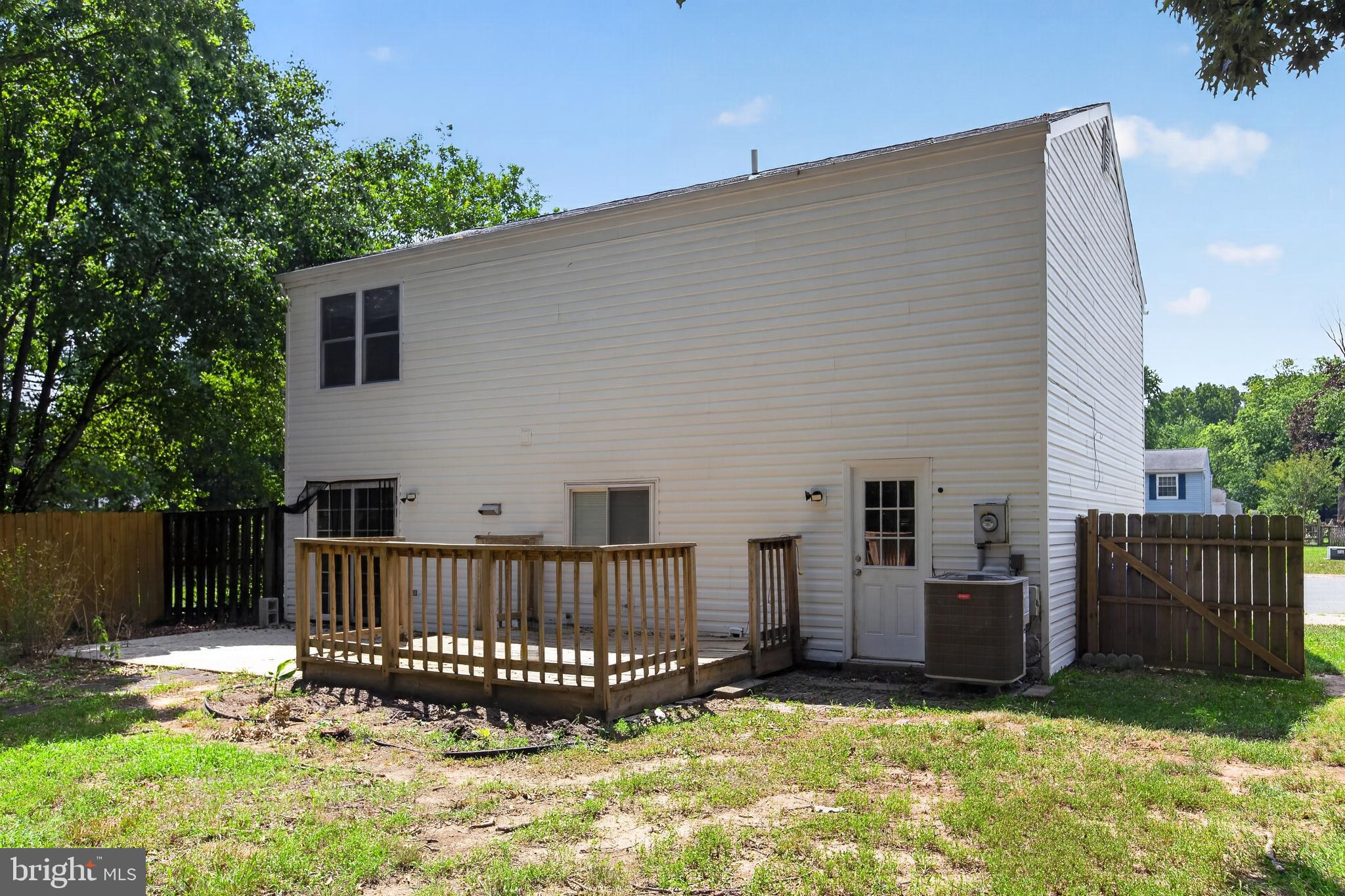 WAKEFIELD - Residential