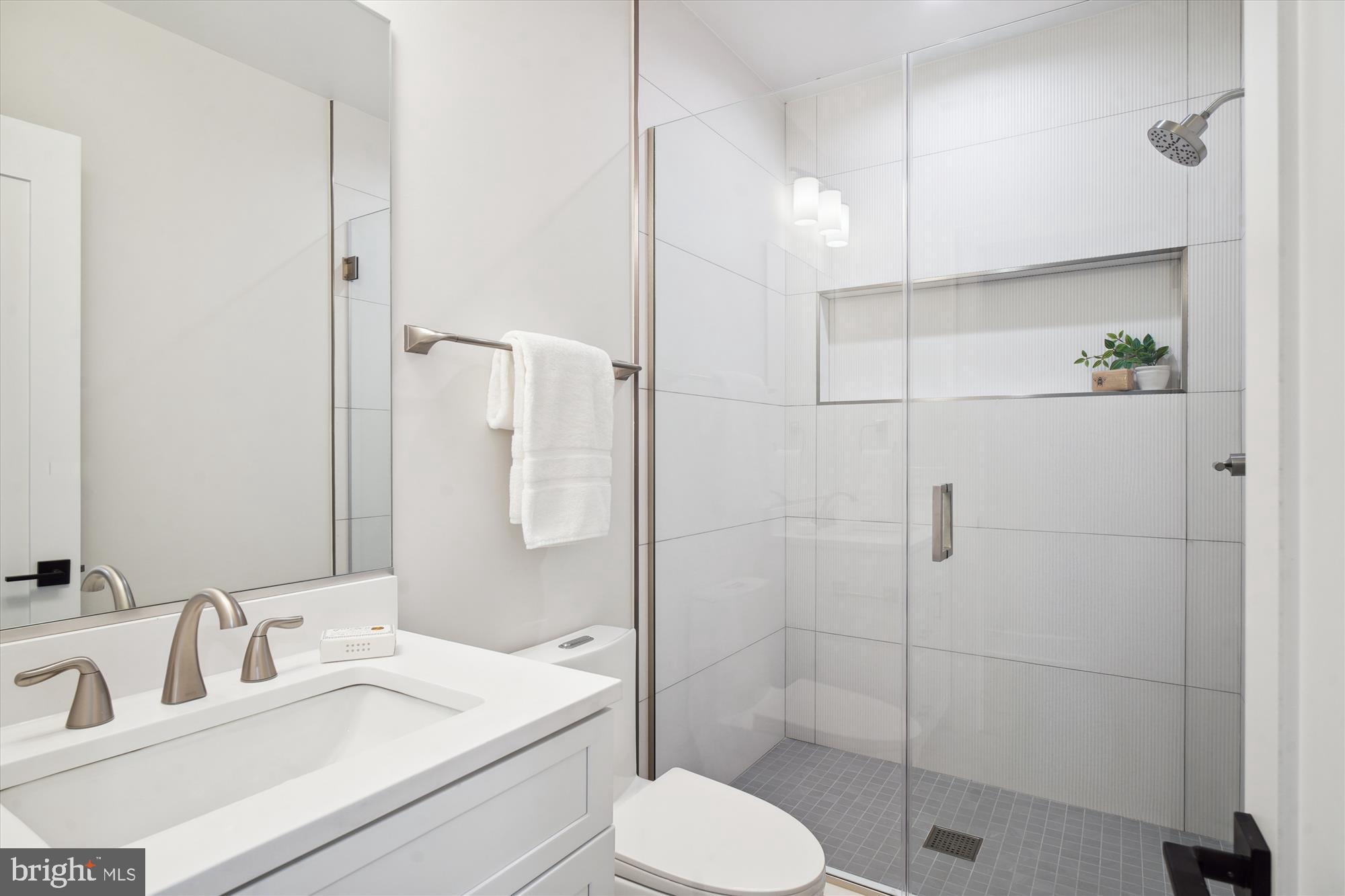 KENSINGTON ESTATES - Residential