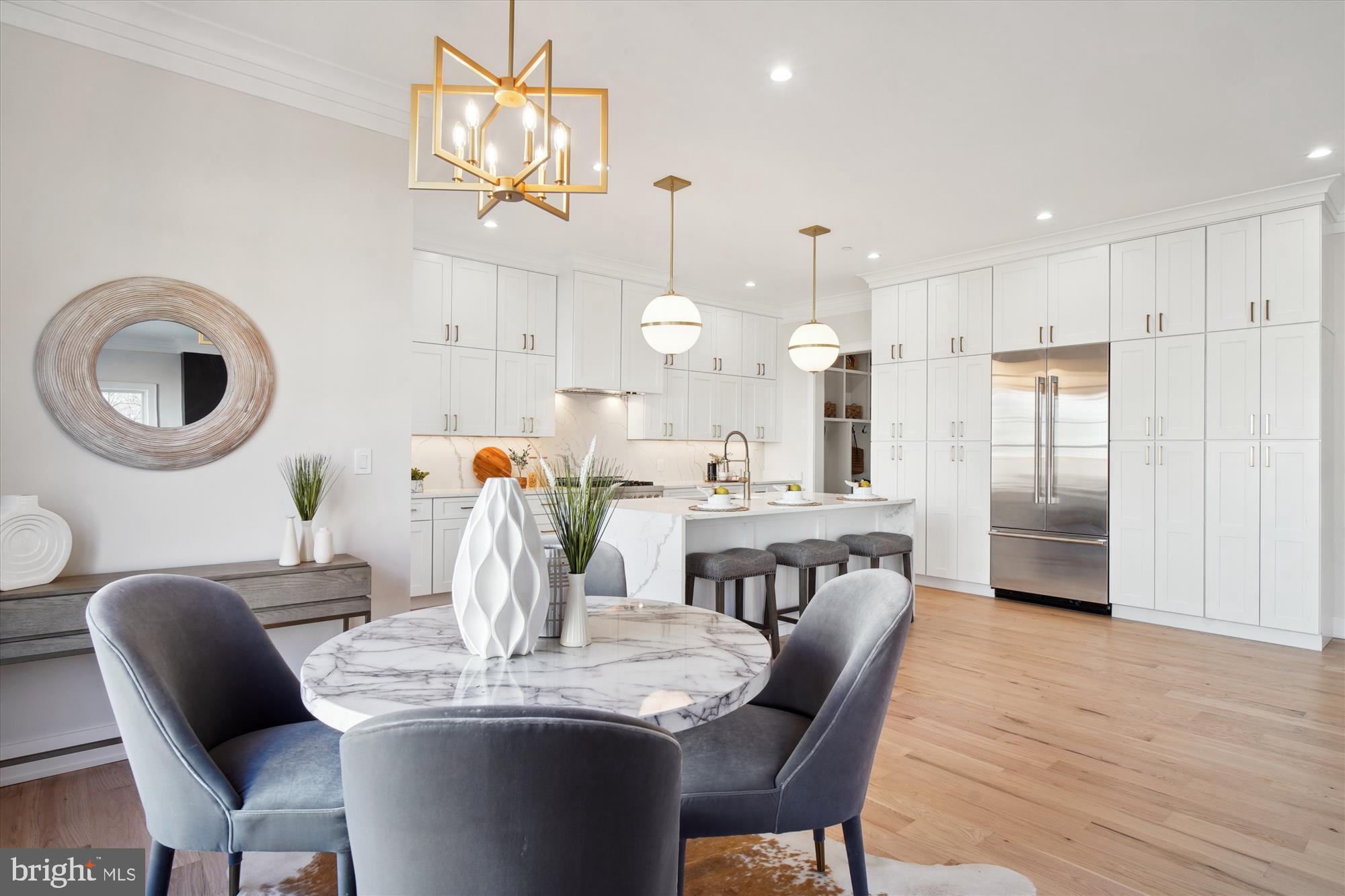 KENSINGTON ESTATES - Residential