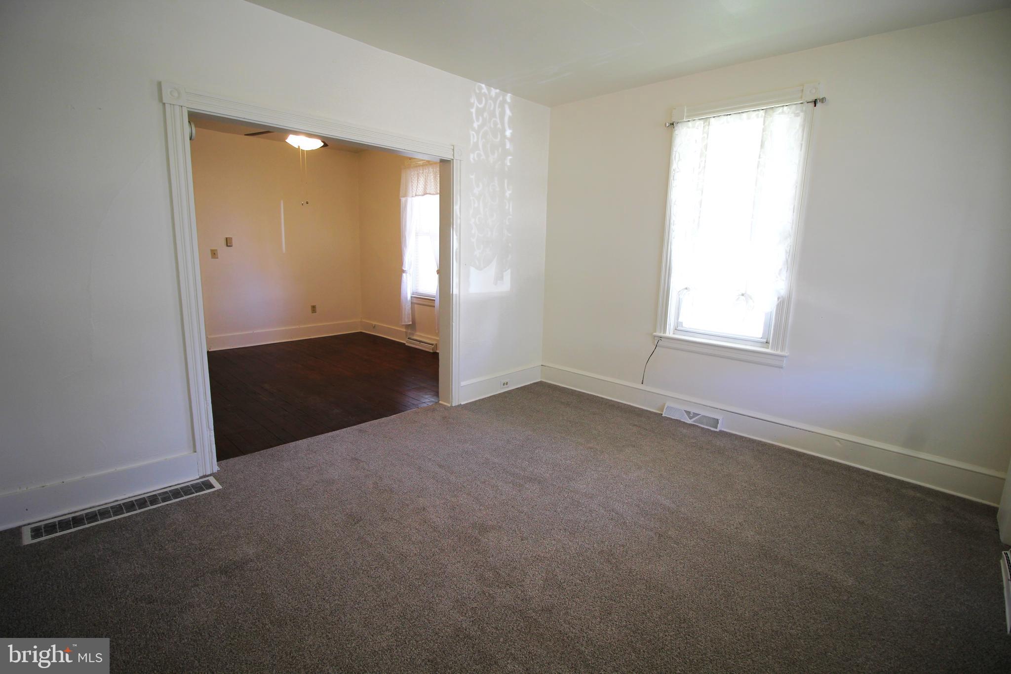 NEW HOLLAND BOROUGH - Residential Lease