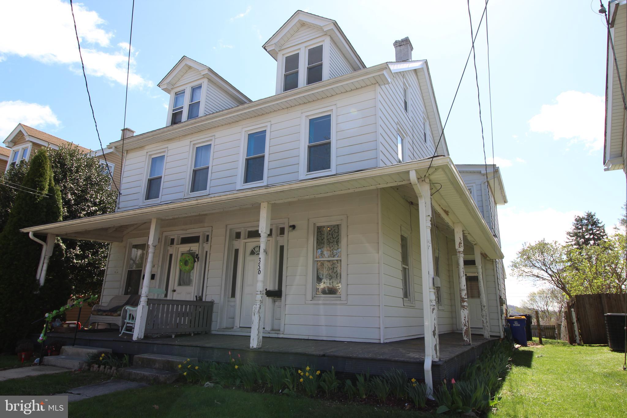 NEW HOLLAND BOROUGH - Residential Lease
