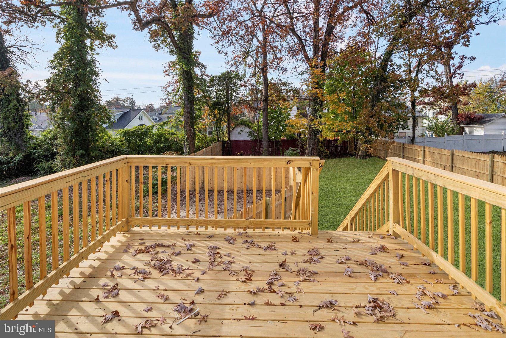 GARWYN OAKS - Residential