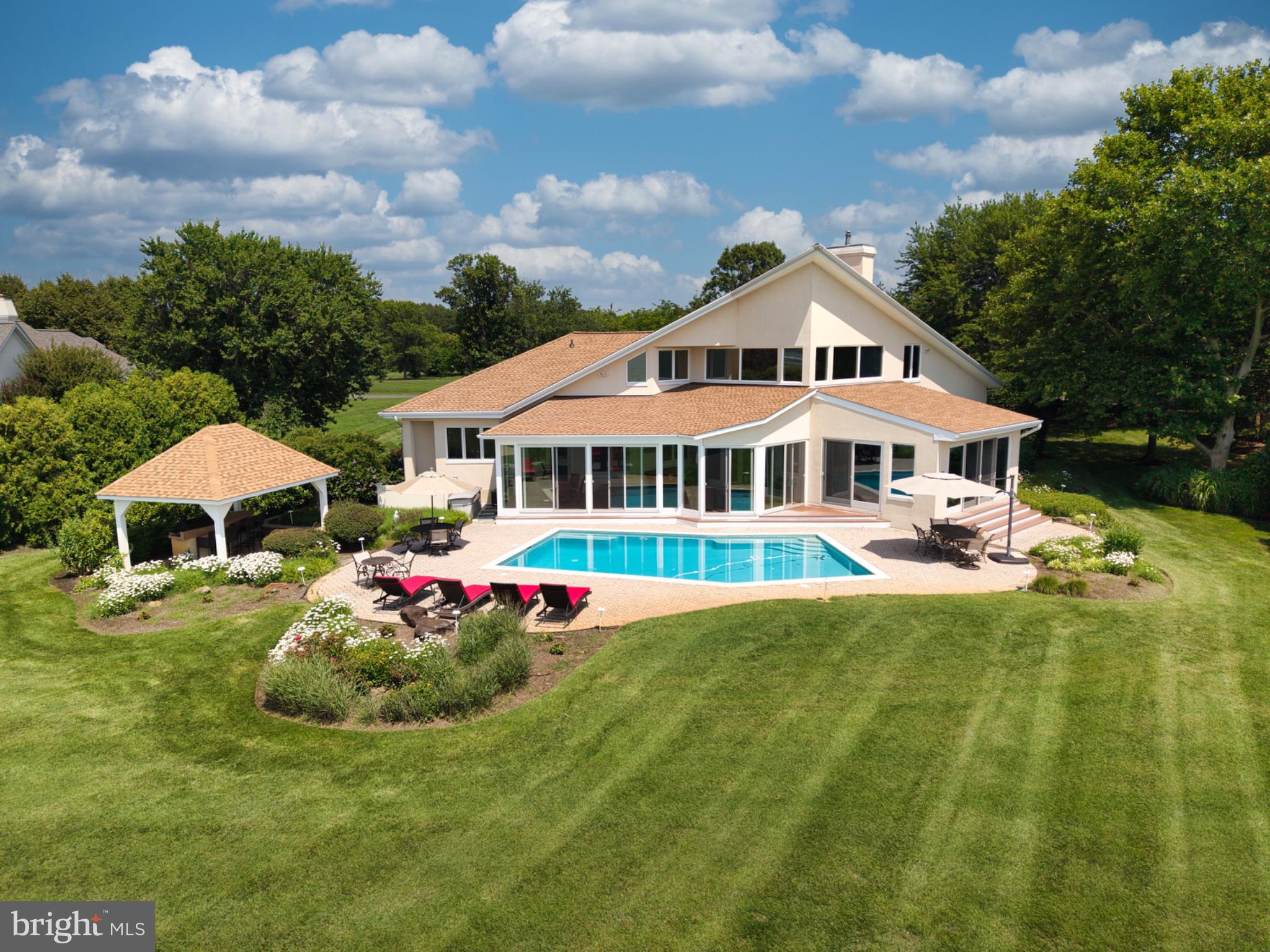 SOUTHWIND - Residential