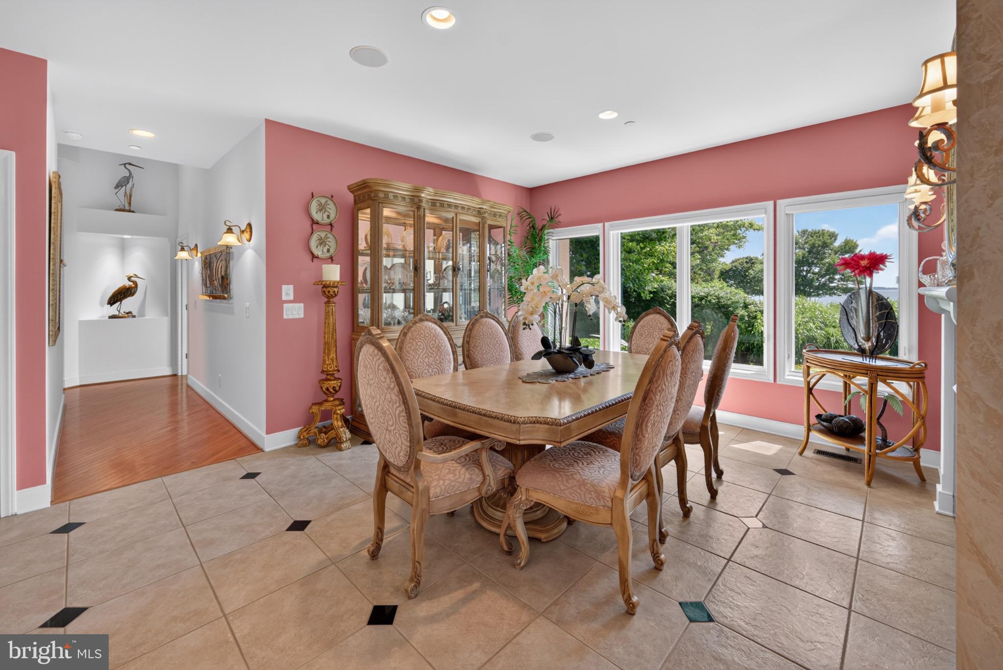 SOUTHWIND - Residential